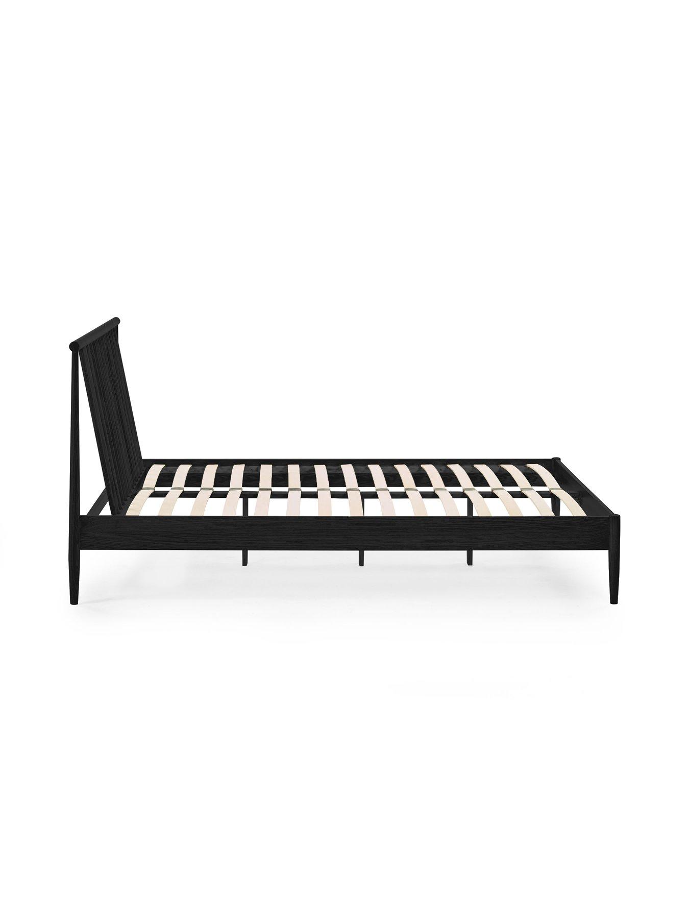 Image 3 of 6 of Julian Bowen Belton Black Spindle Bed - King