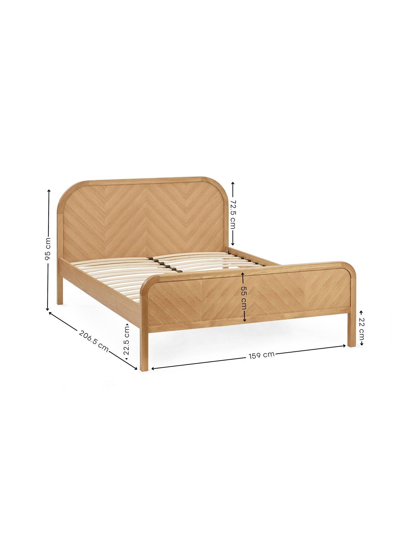 Image 7 of 7 of Julian Bowen Milo Oak Chevron Bed - King