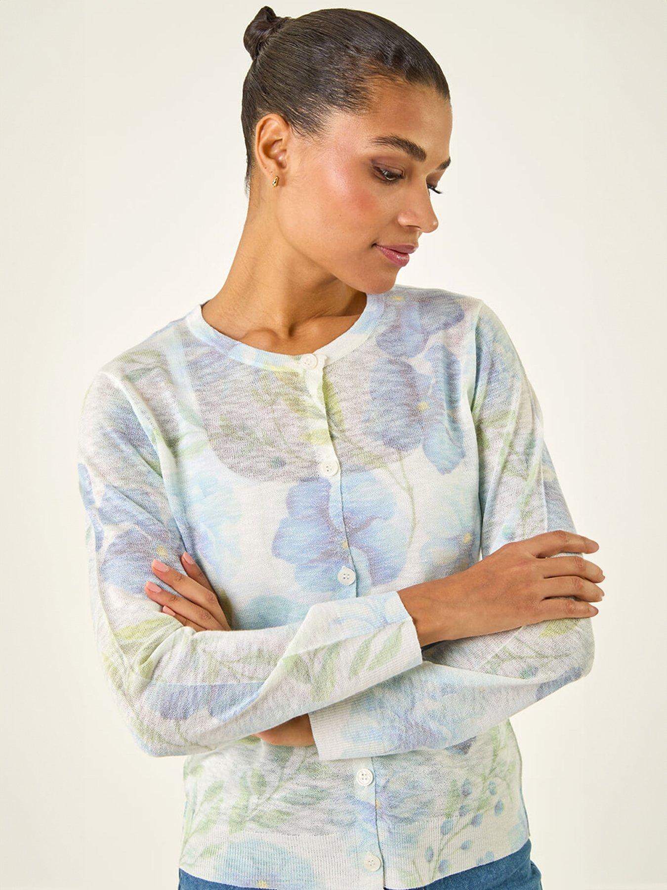 roman-floral-print-knit-cardiganoutfit