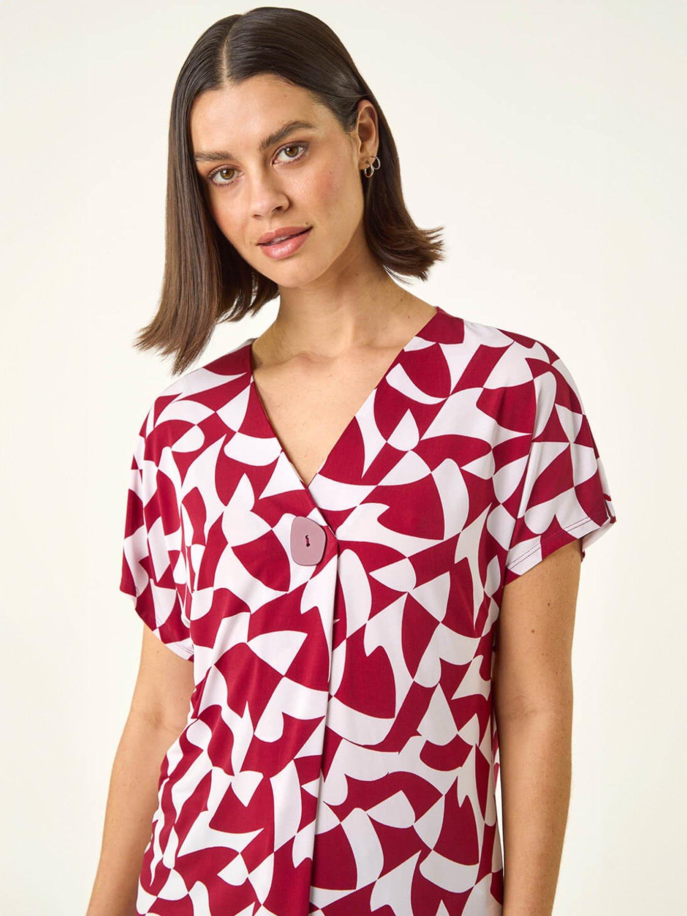 roman-abstract-print-v-neck-stretch-topoutfit