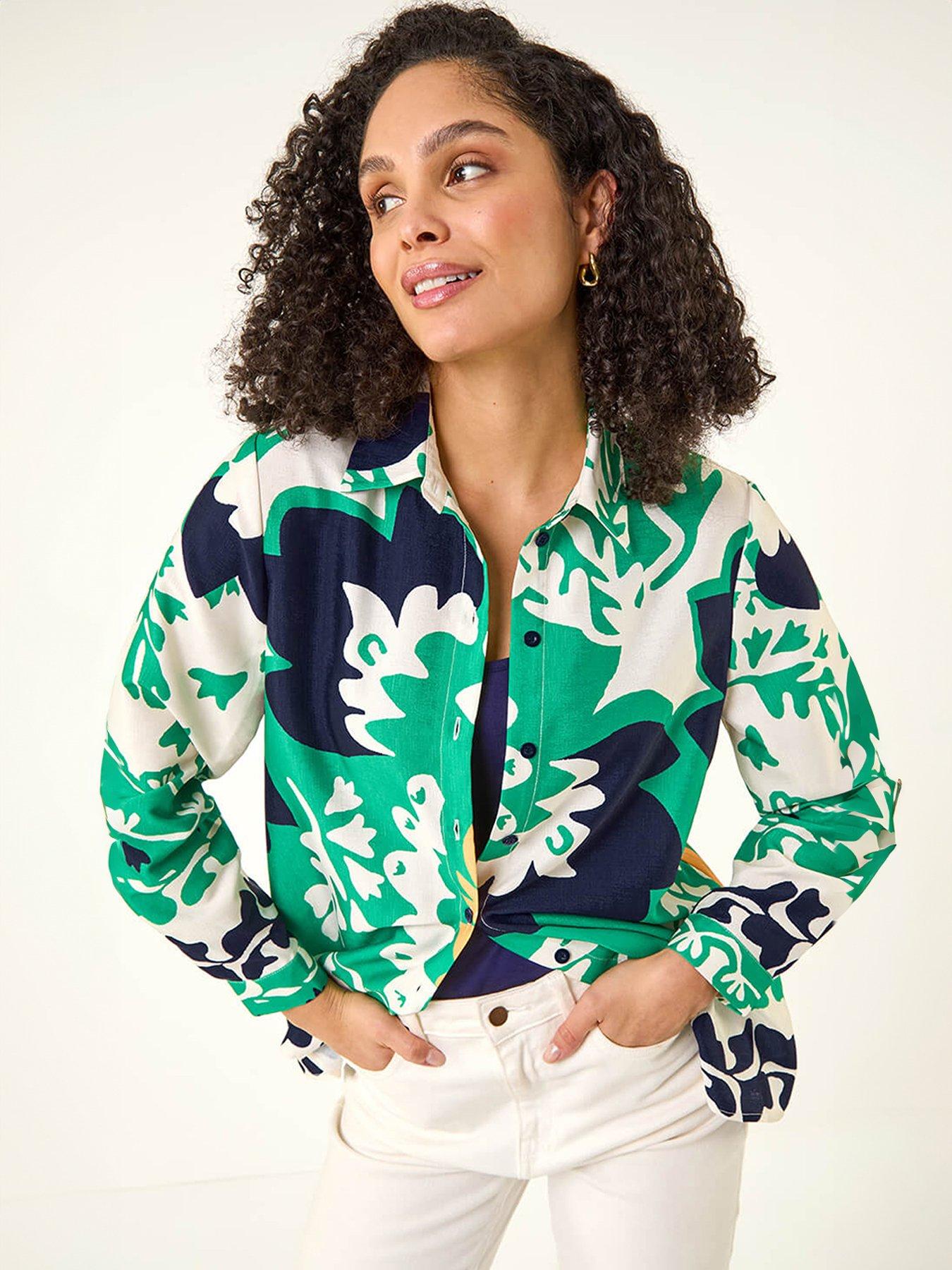 roman-border-print-buttoned-shirtoutfit