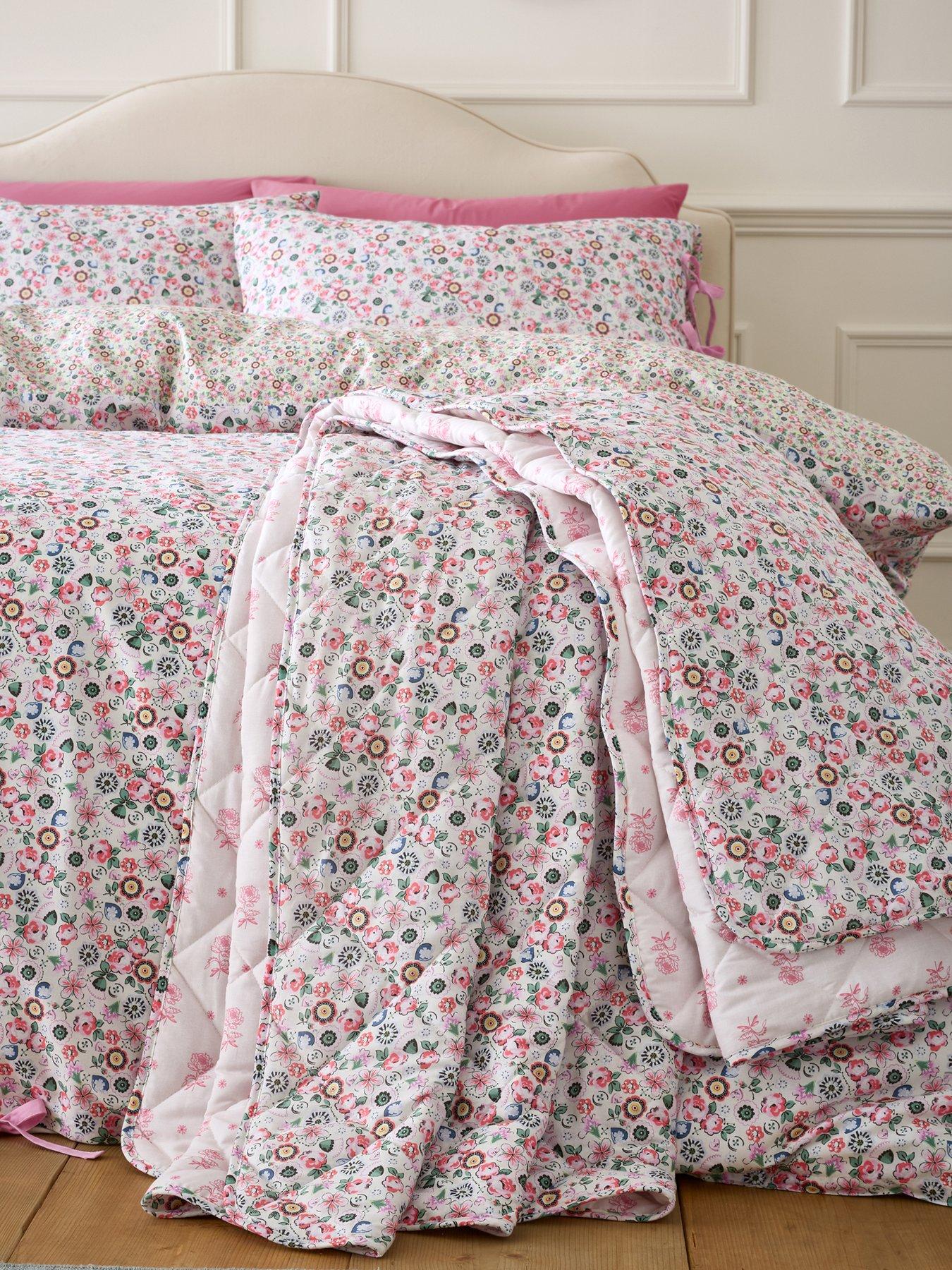 Image 3 of 5 of Cath Kidston Pearly Queen Ditsy Pink Bedspread 150X200