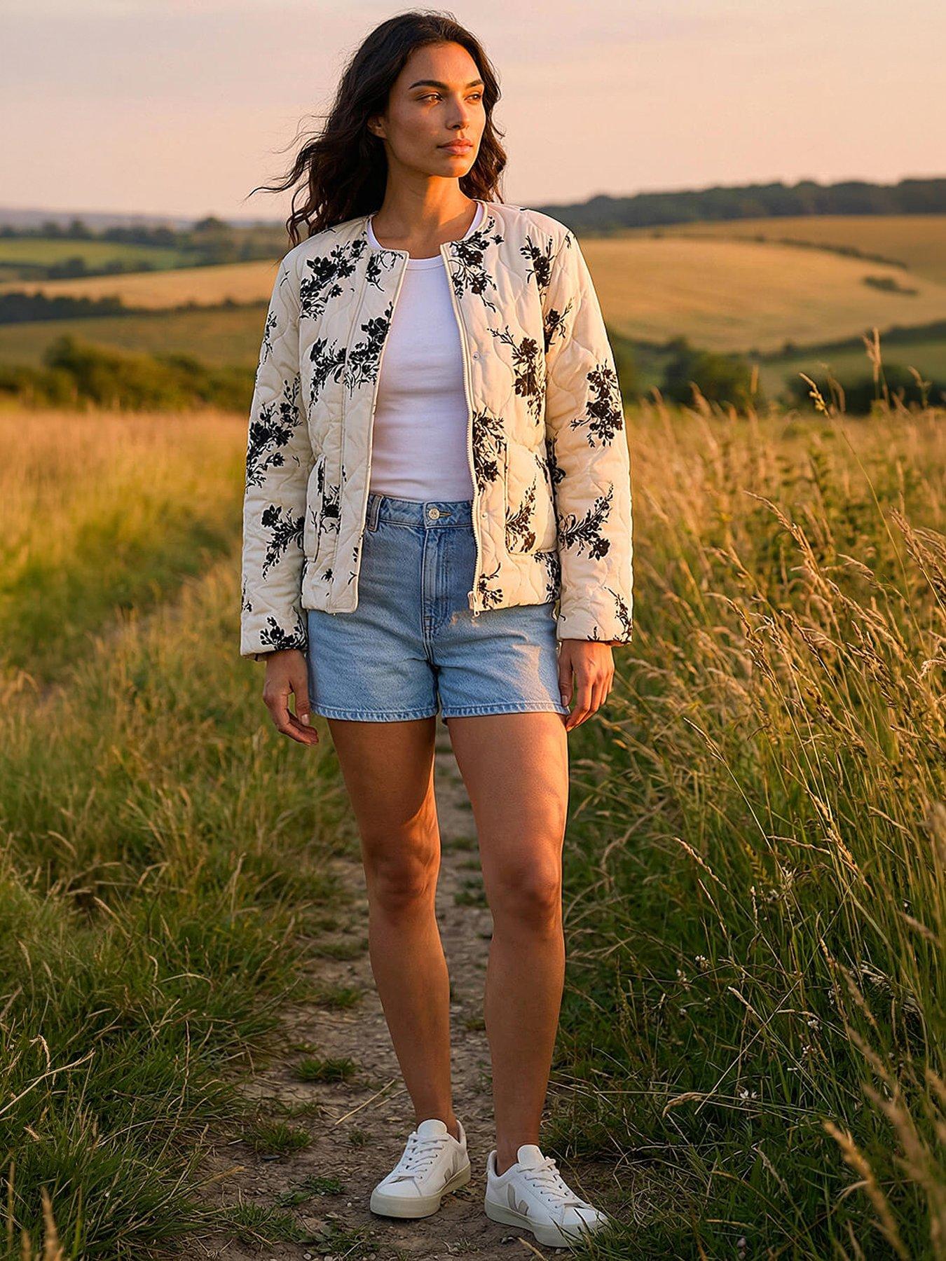Roman Floral Flock Quilted Jacket