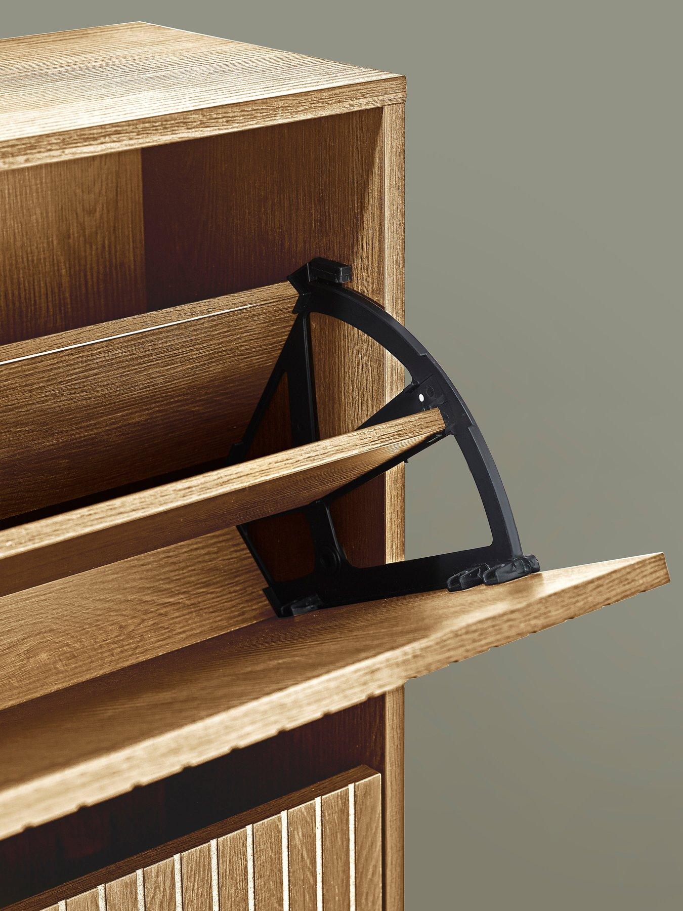 julian-bowen-sia-oak-effect-2-door-shoe-storage-cabinetdetail