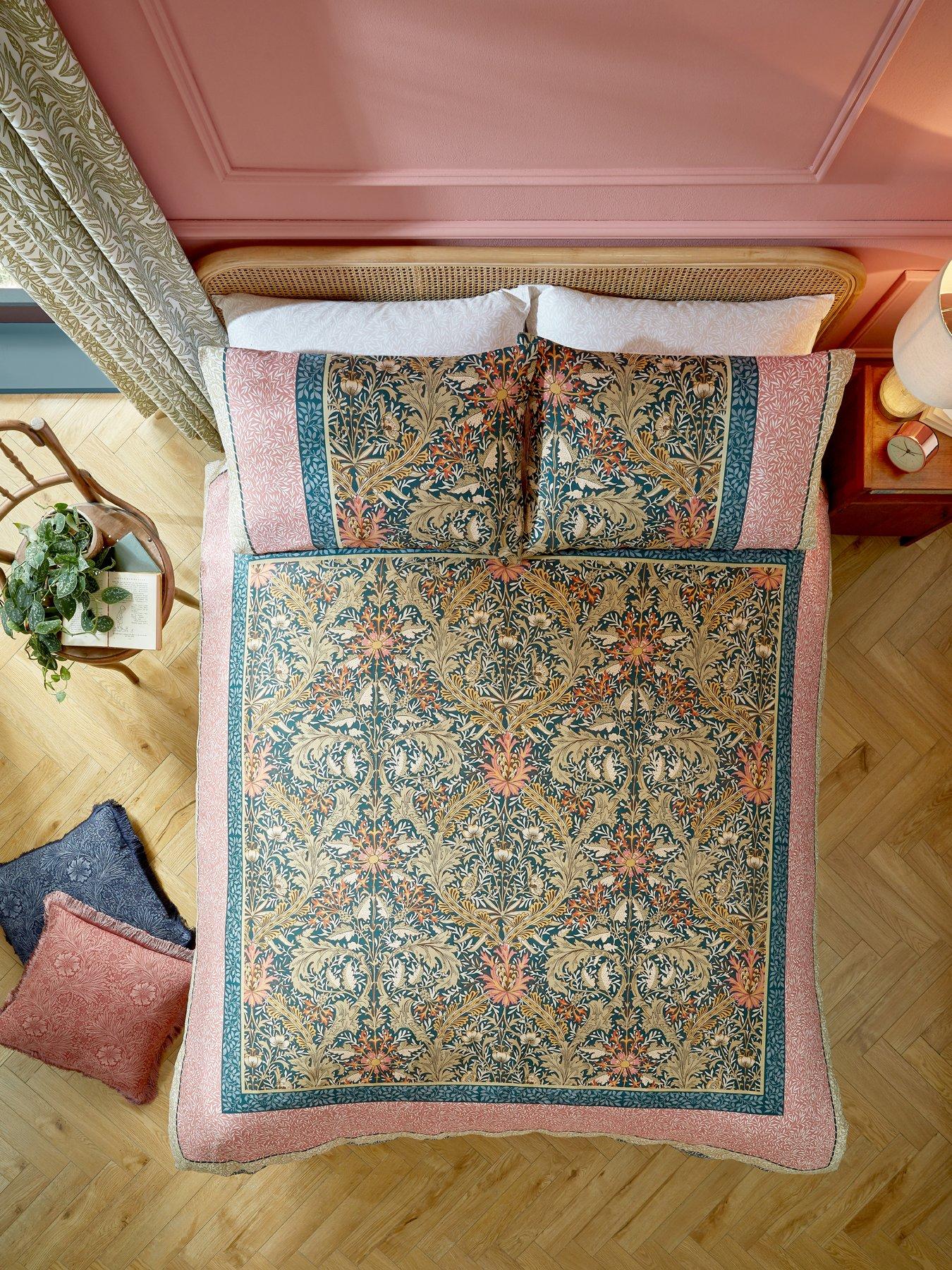 Image 1 of 7 of William Morris at Home Kelmscott Super Quilt Set