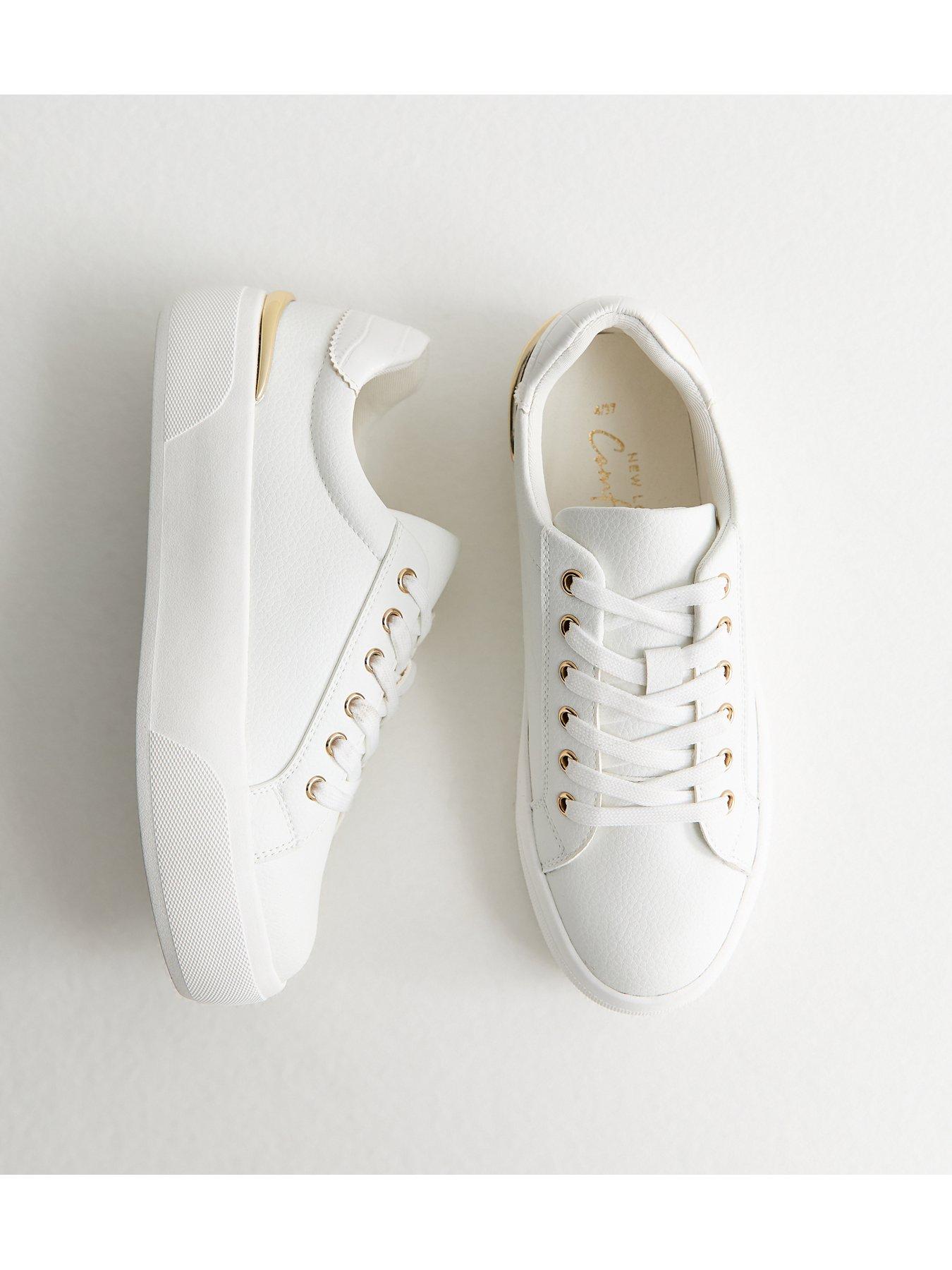 new-look-white-and-gold-platform-trainersoutfit