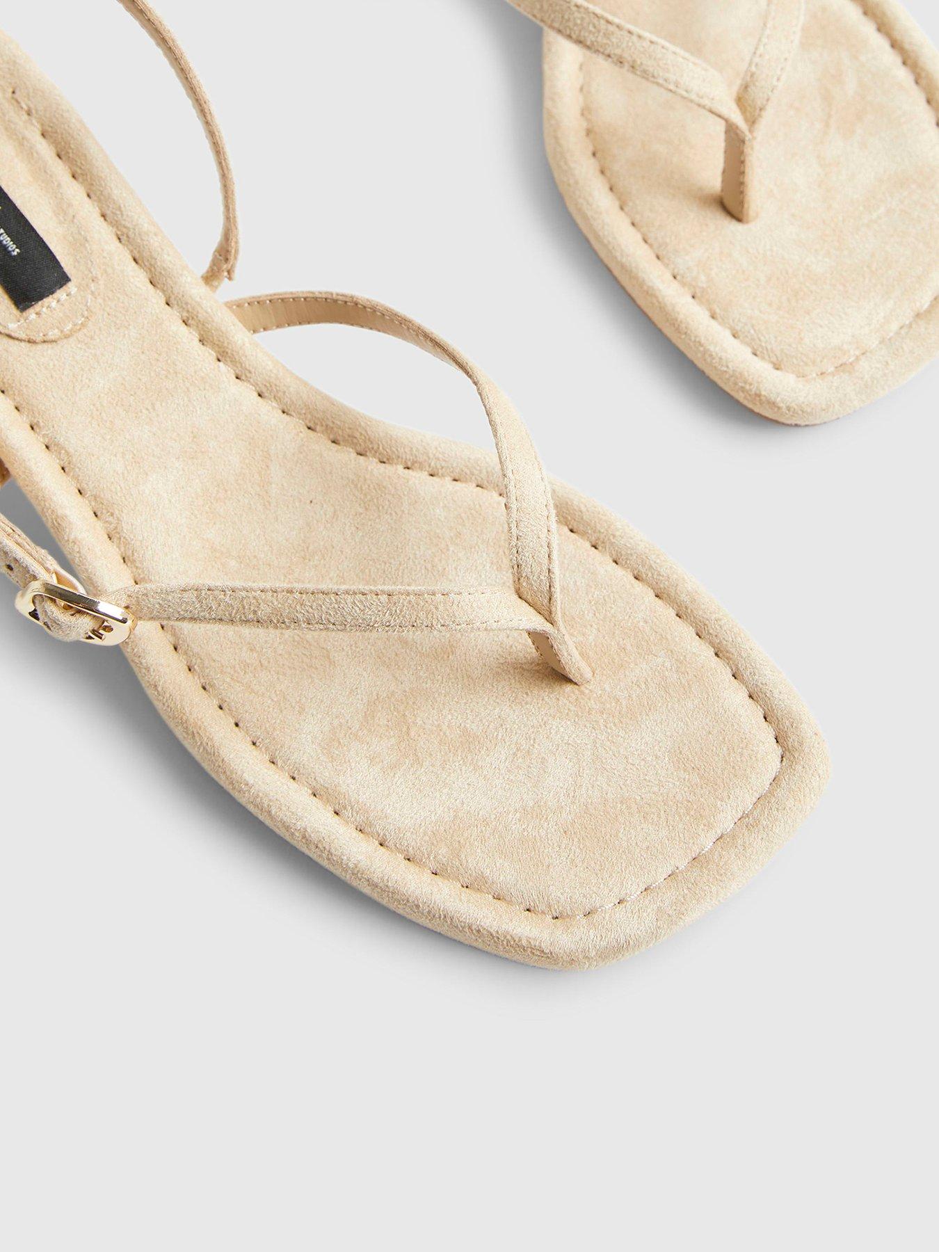 Image 5 of 6 of River Island Toe Thong Low Heel Sandals - Beige