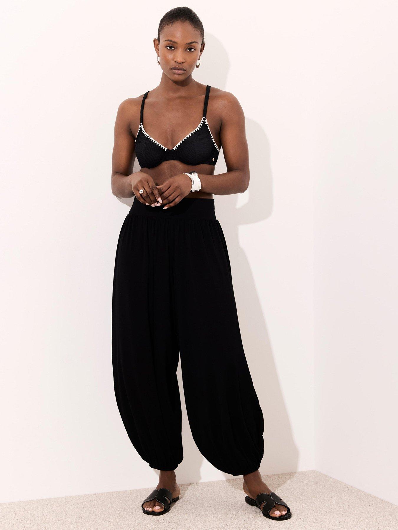 Image 2 of 6 of Mint Velvet Black Balloon Trouser