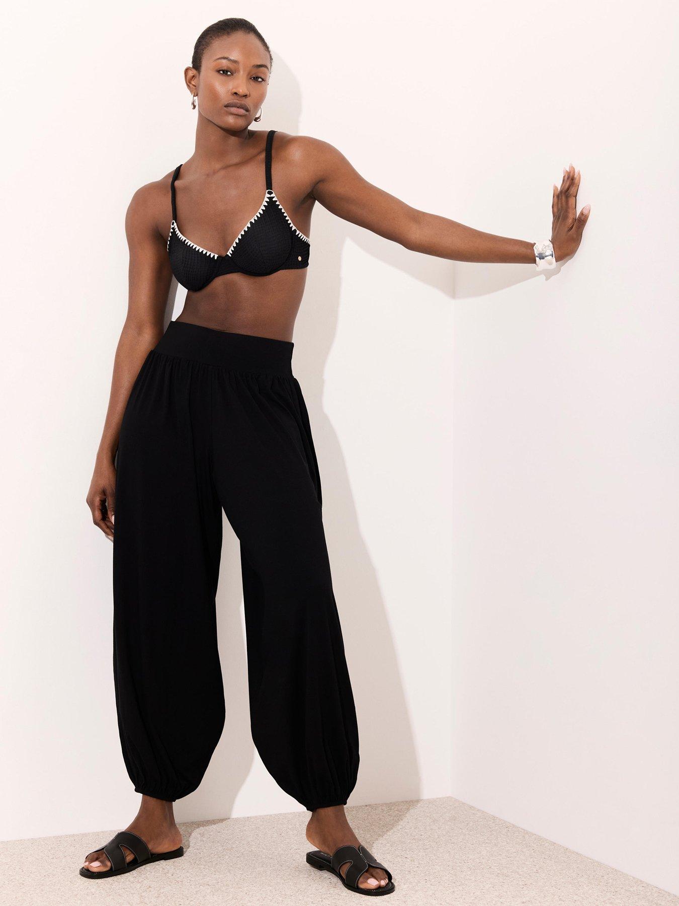Image 3 of 6 of Mint Velvet Black Balloon Trouser