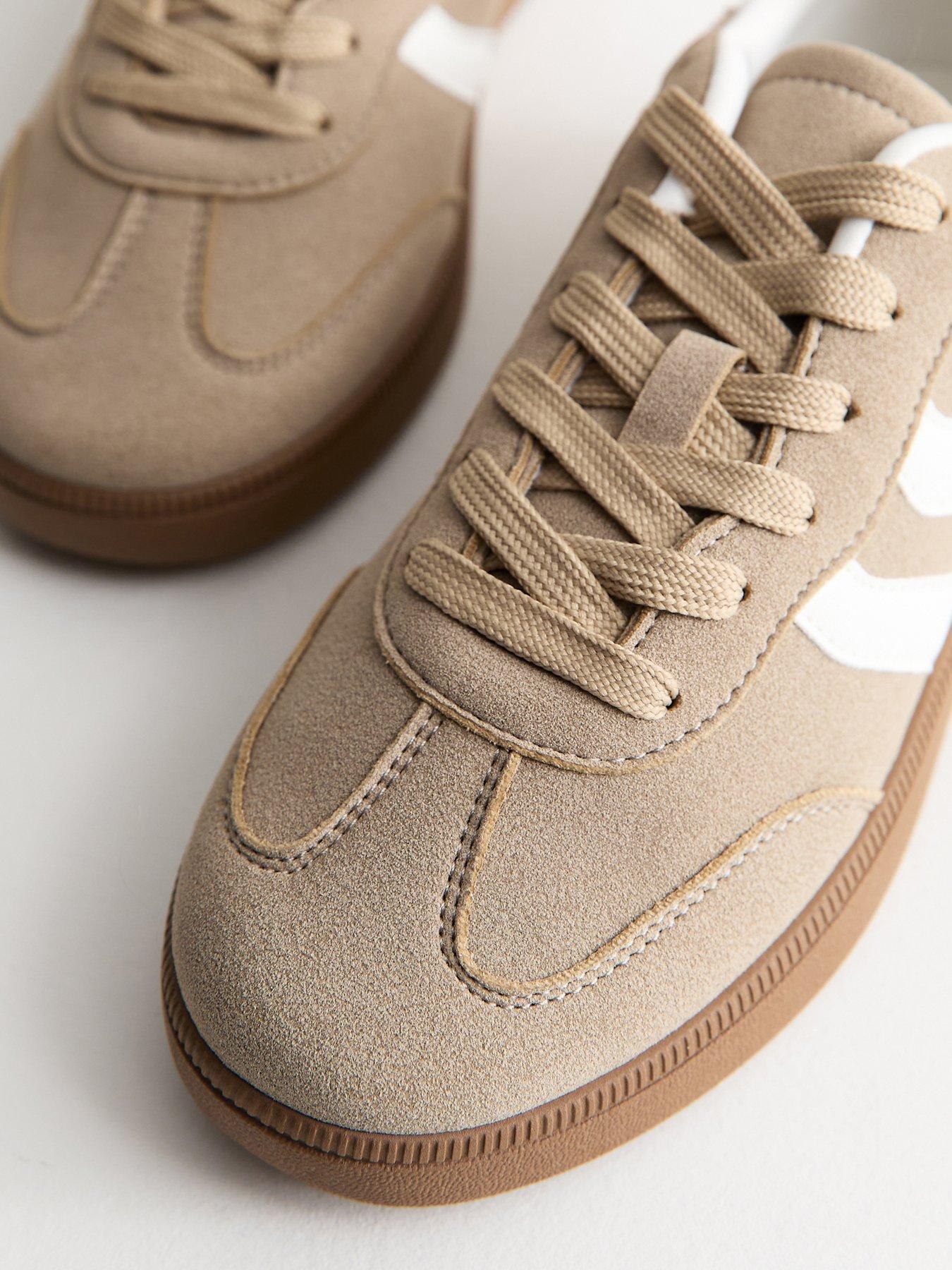 Image 5 of 5 of New Look Faux Suede Contrast Side Stripe Trainers - Brown