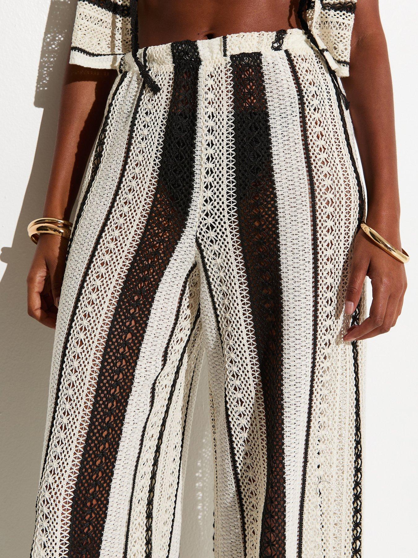 new-look-striped-crochet-beach-trousers-creamoutfit