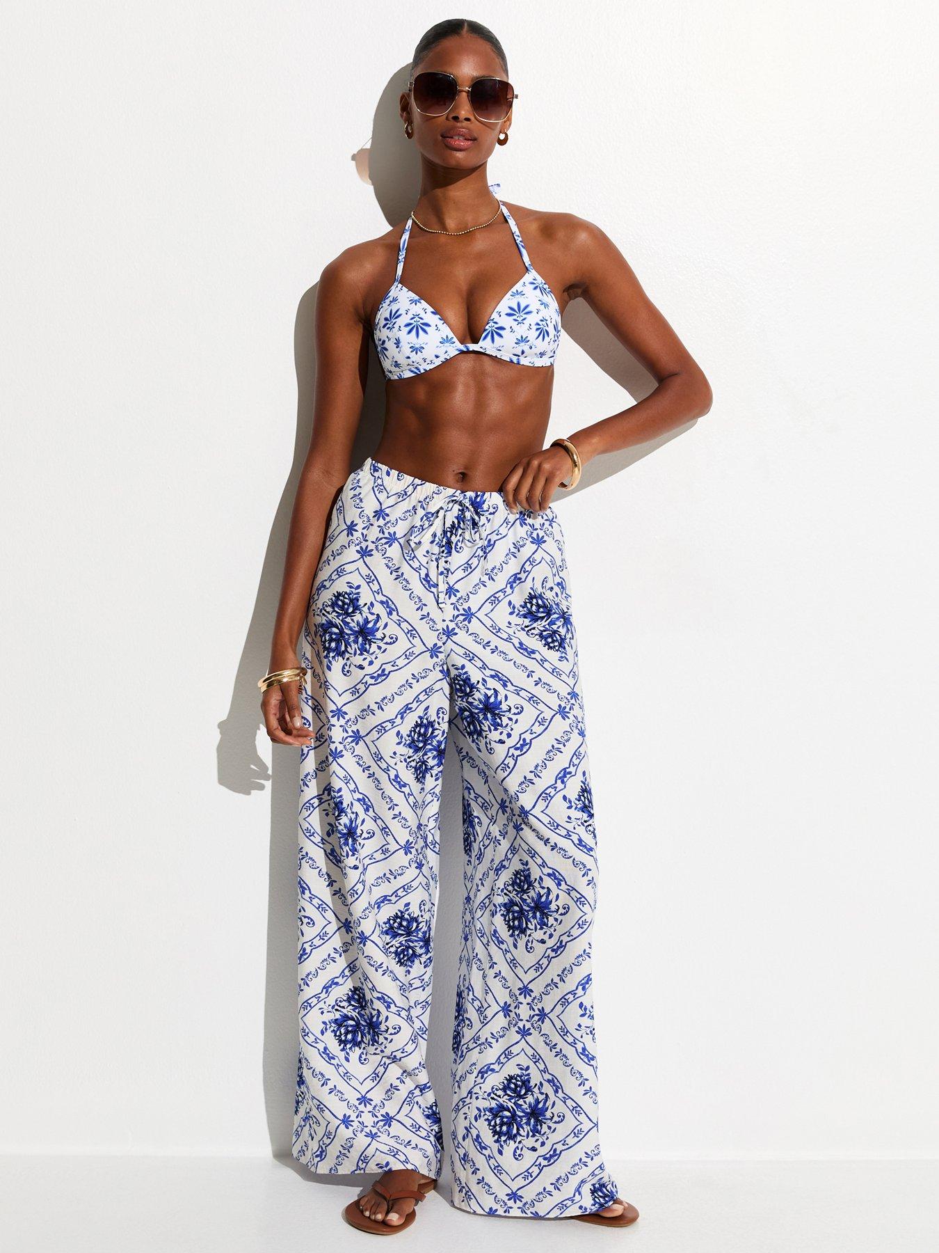 Image 1 of 6 of New Look White Tile Pattern Beach Wide Leg Trousers