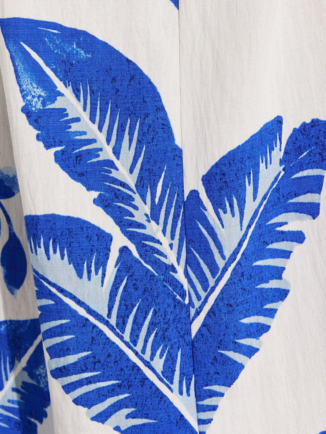 Image 5 of 5 of New Look White And Blue Painted Leaf Pattern Beach Maxi Dress