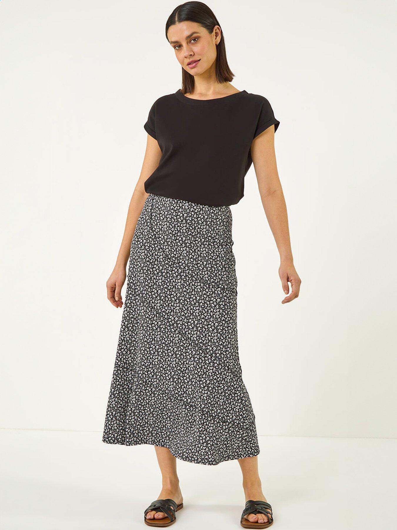 roman-asymmetric-ditsy-print-midi-skirtoutfit