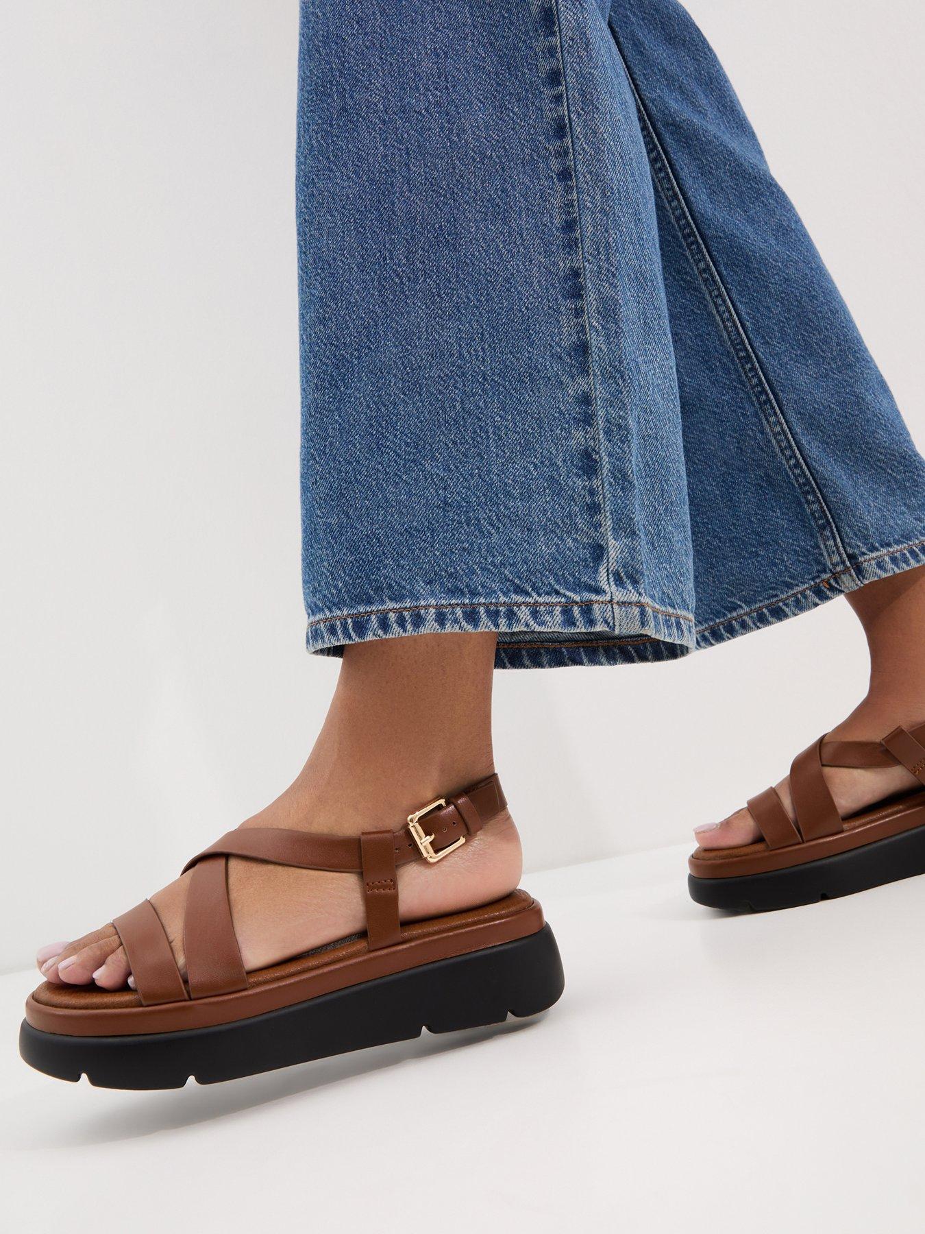 New Look Tan Faux Leather Crossover Strap Flatform Sandals - Brown