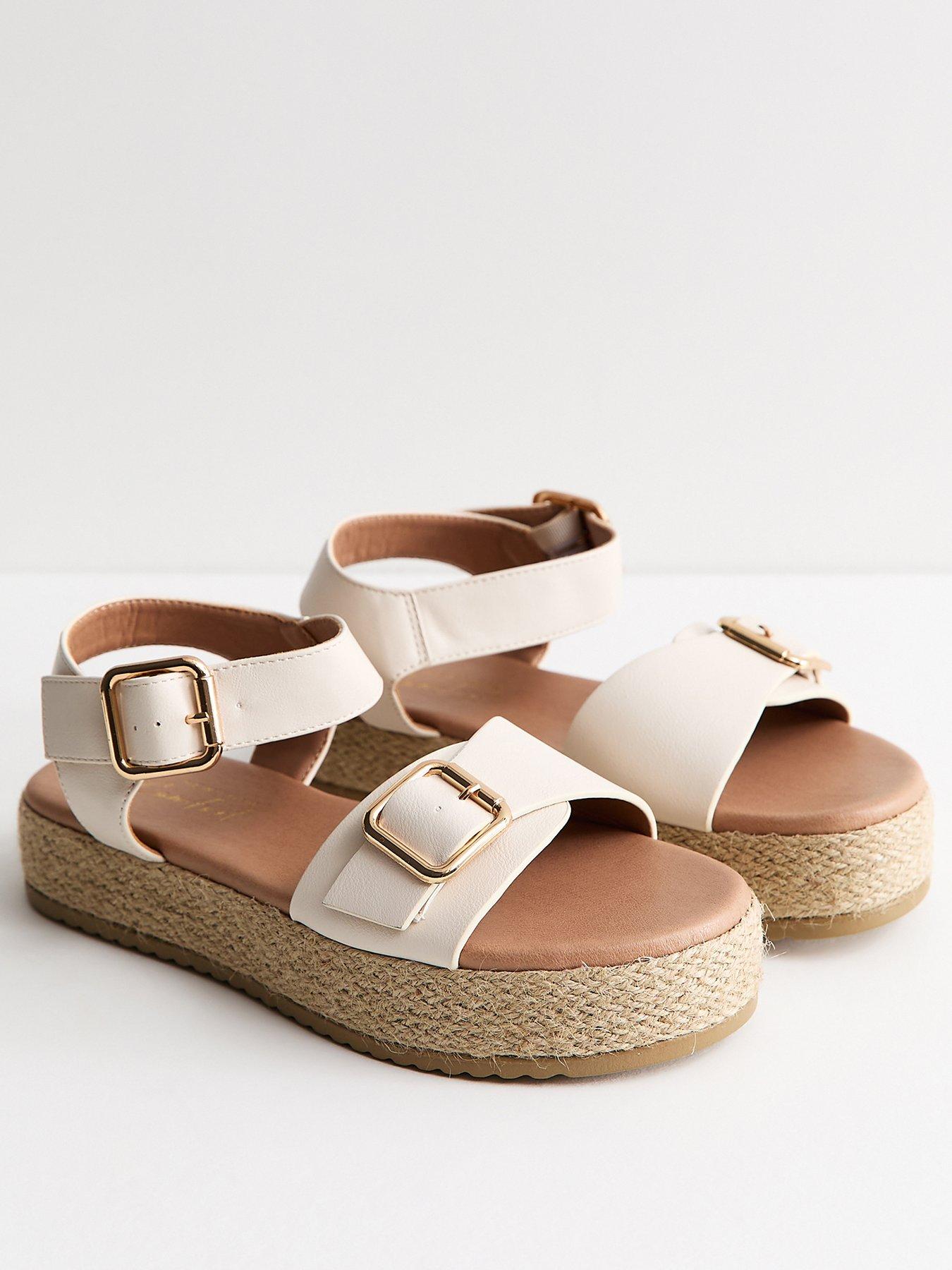 Image 3 of 5 of New Look Wide Fit&nbsp;Faux Leather Buckled Strap Flatform Sandals - &nbsp;White&nbsp;
