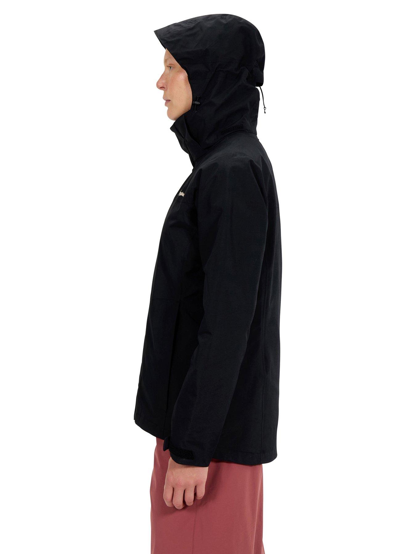 berghaus-womens-hillwalker-20-goretex-jacket-blackoutfit