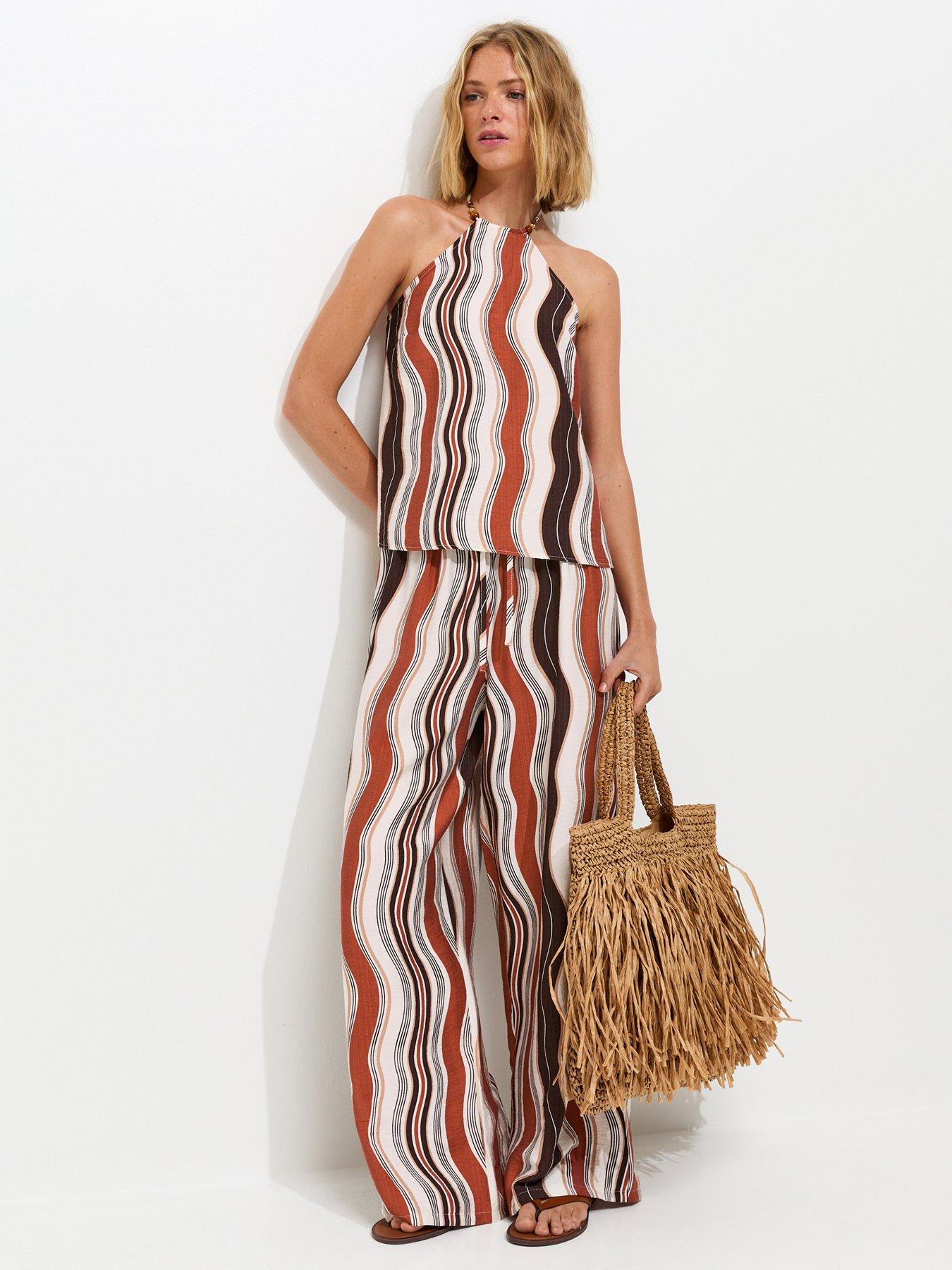 New Look Brown Soft Touch Wavy Halter Top