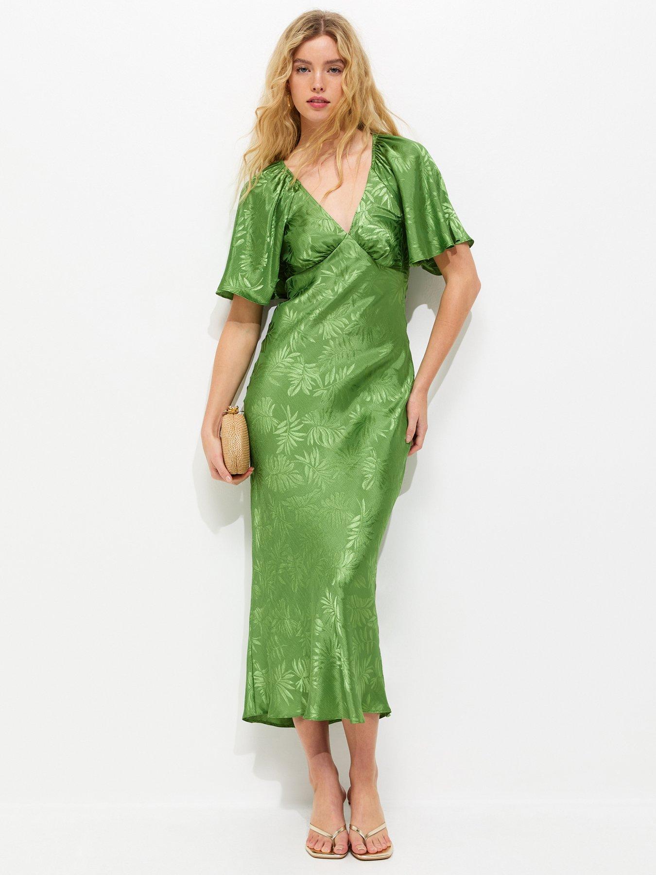 New Look Light Green Palm Leaf Jacquard Flutter Sleeve Midi Dress