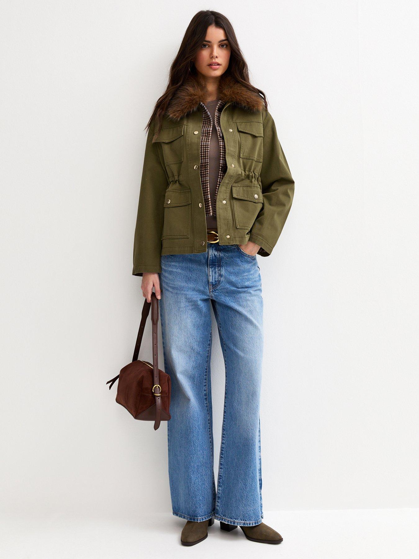 Image 4 of 6 of New Look Four Pocket Shacket - Khaki Green