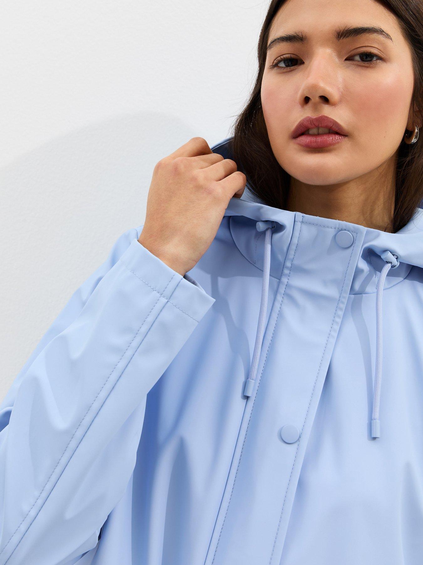 new-look-water-resistant-drawstring-hood-rain-anorak-light-blueoutfit