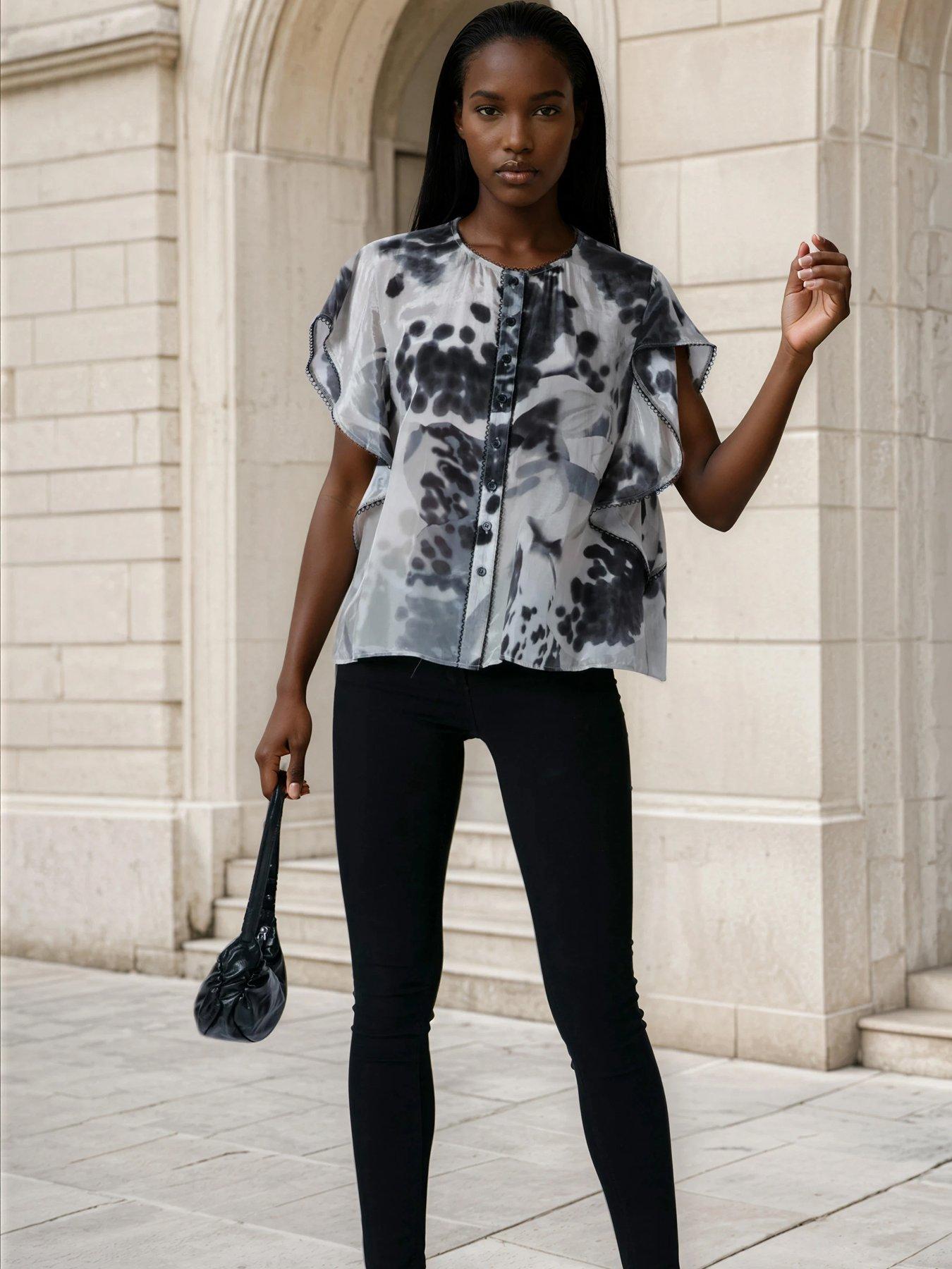 Image 3 of 6 of Religion Ara Loose Fitting Blouse - Black