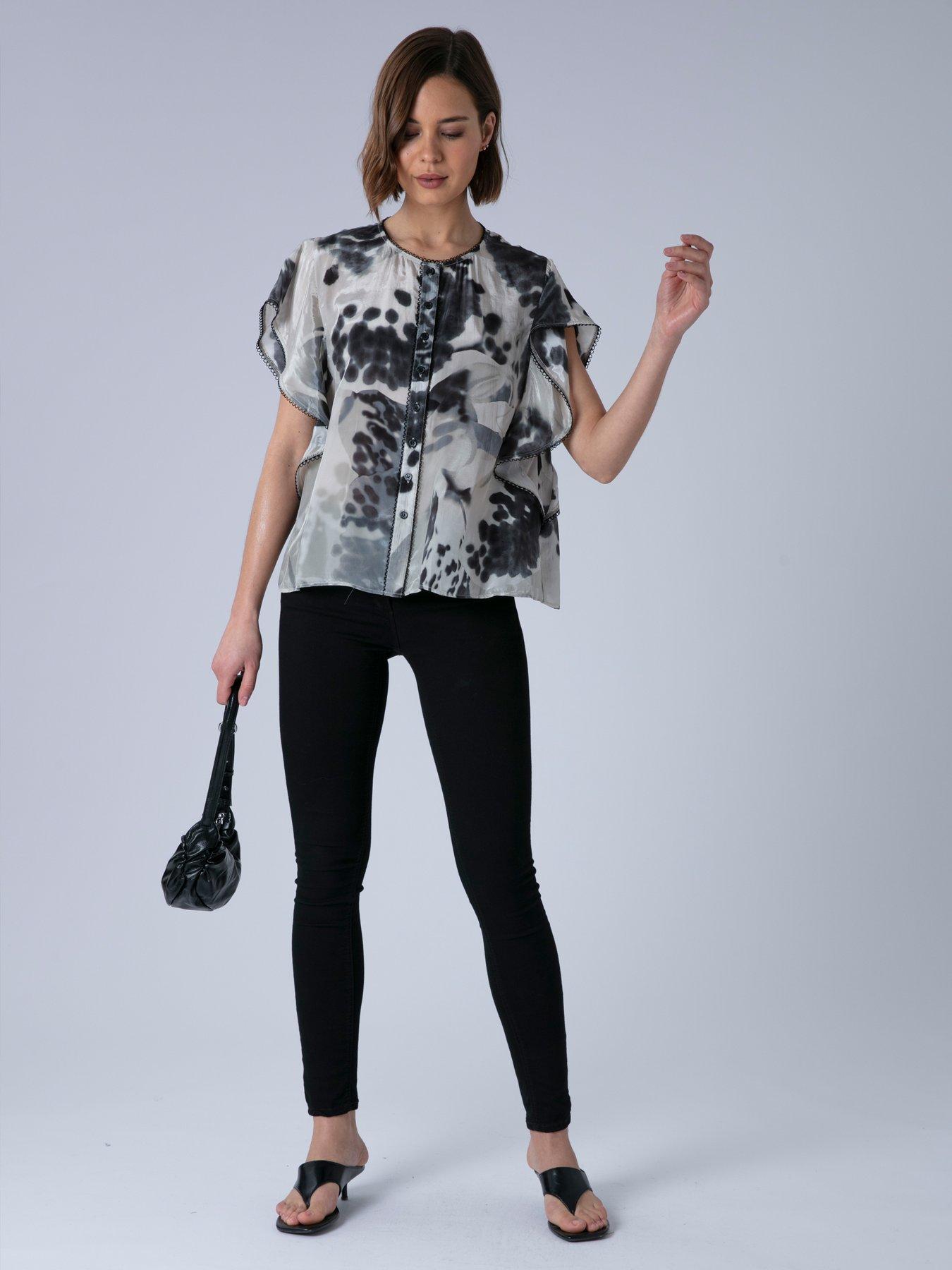 Image 5 of 6 of Religion Ara Loose Fitting Blouse - Black