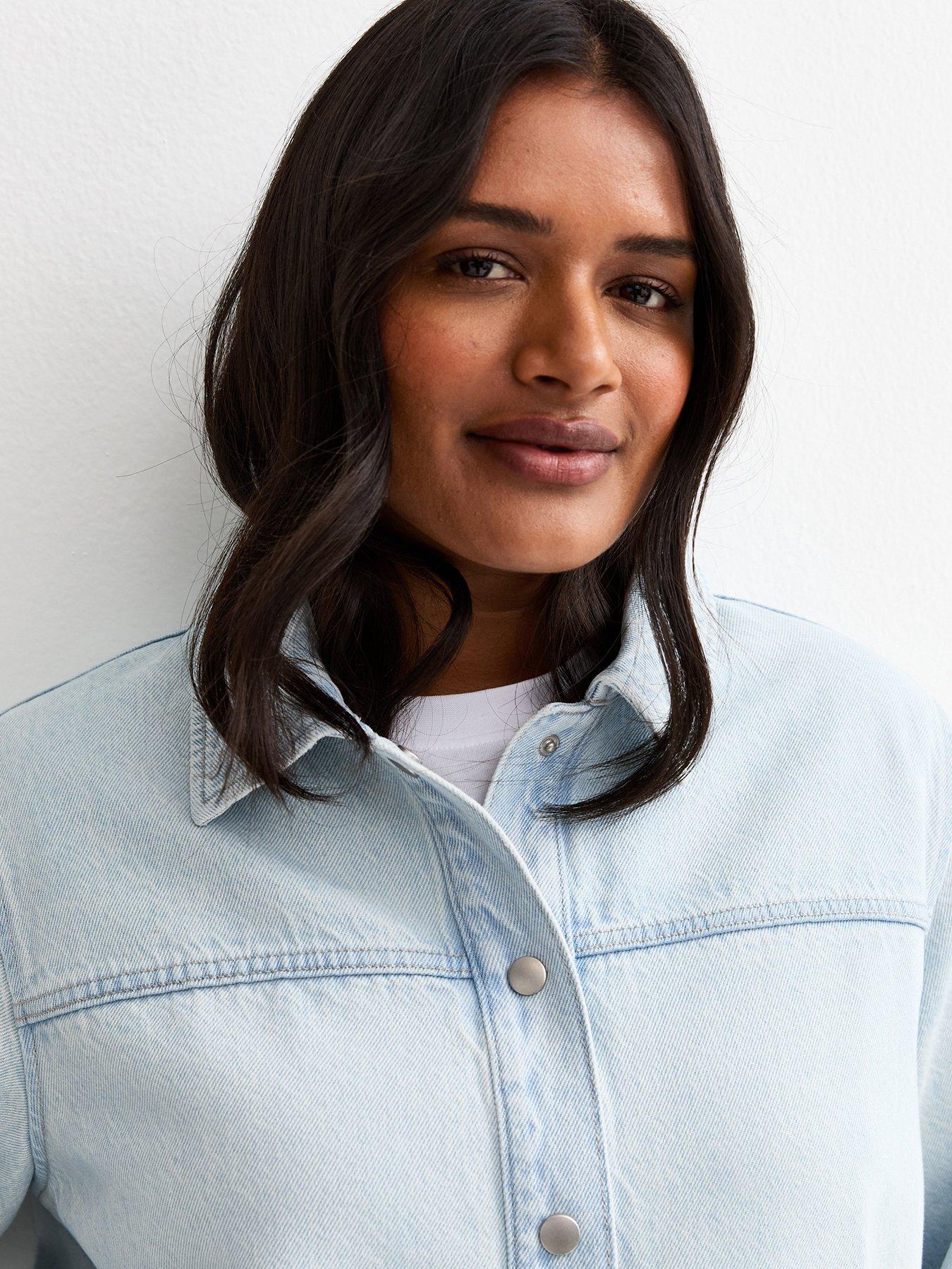 new-look-curves-light-blue-denim-shacketoutfit