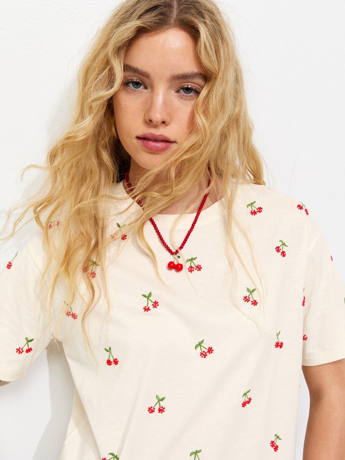 Image 4 of 5 of New Look White Boxy Beaded Cherry T-shirt