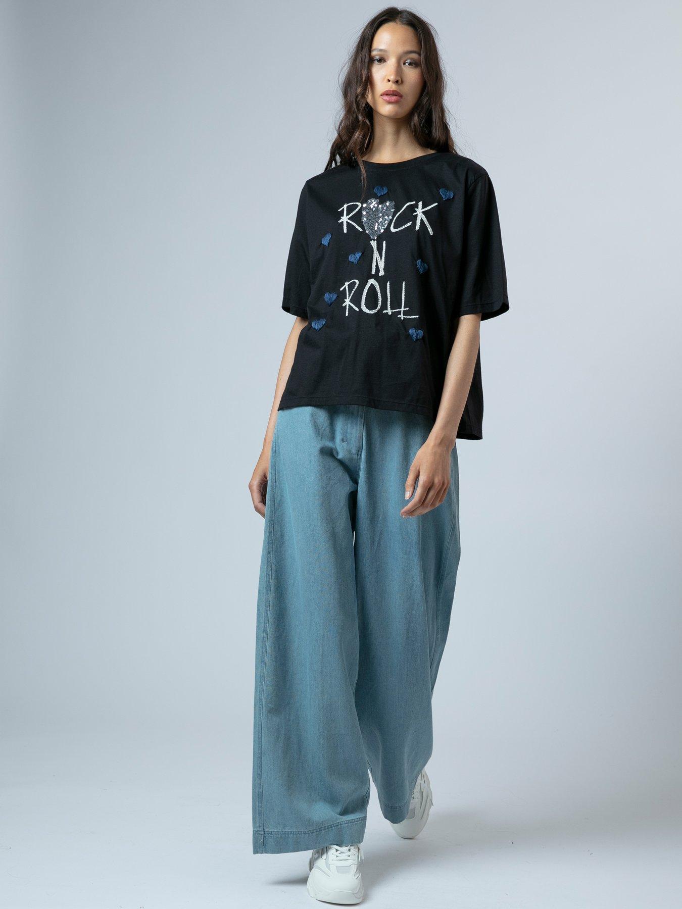 Image 3 of 6 of Religion Bella Relaxed T-Shirt - Black