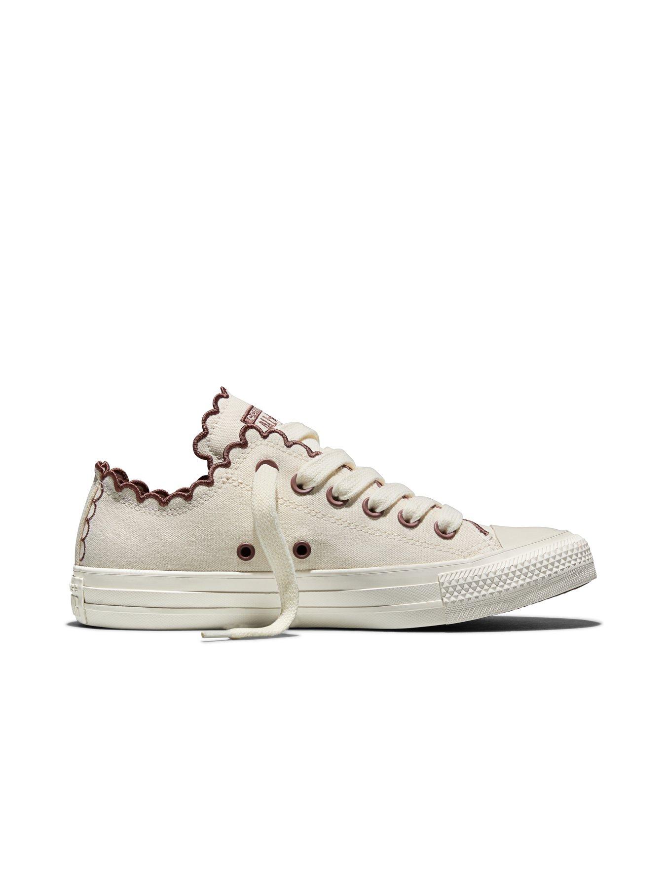 Image 6 of 6 of Converse Womens Chuck Taylor All Star Ox - White