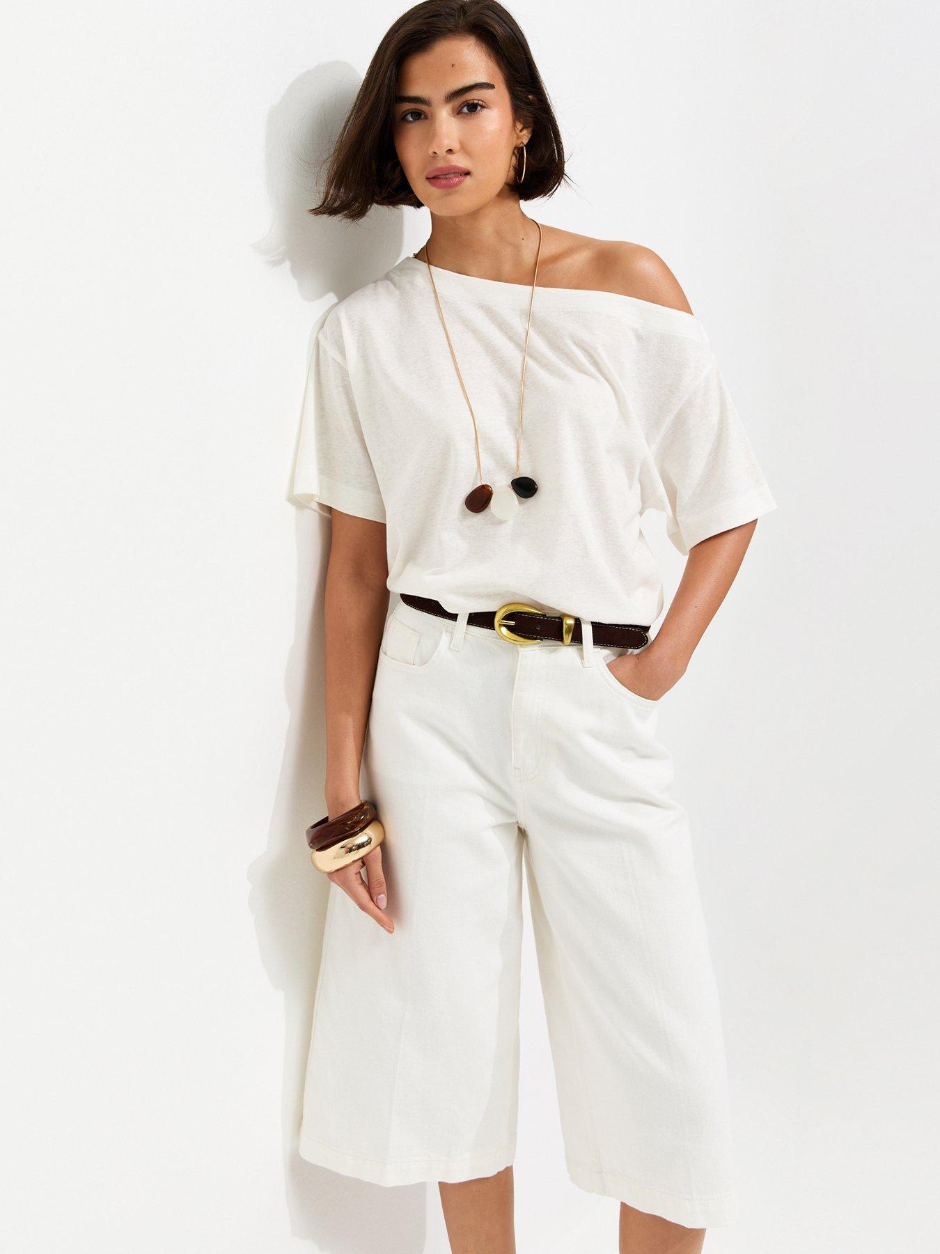 New Look Textured Off The Shoulder T-Shirt - Cream