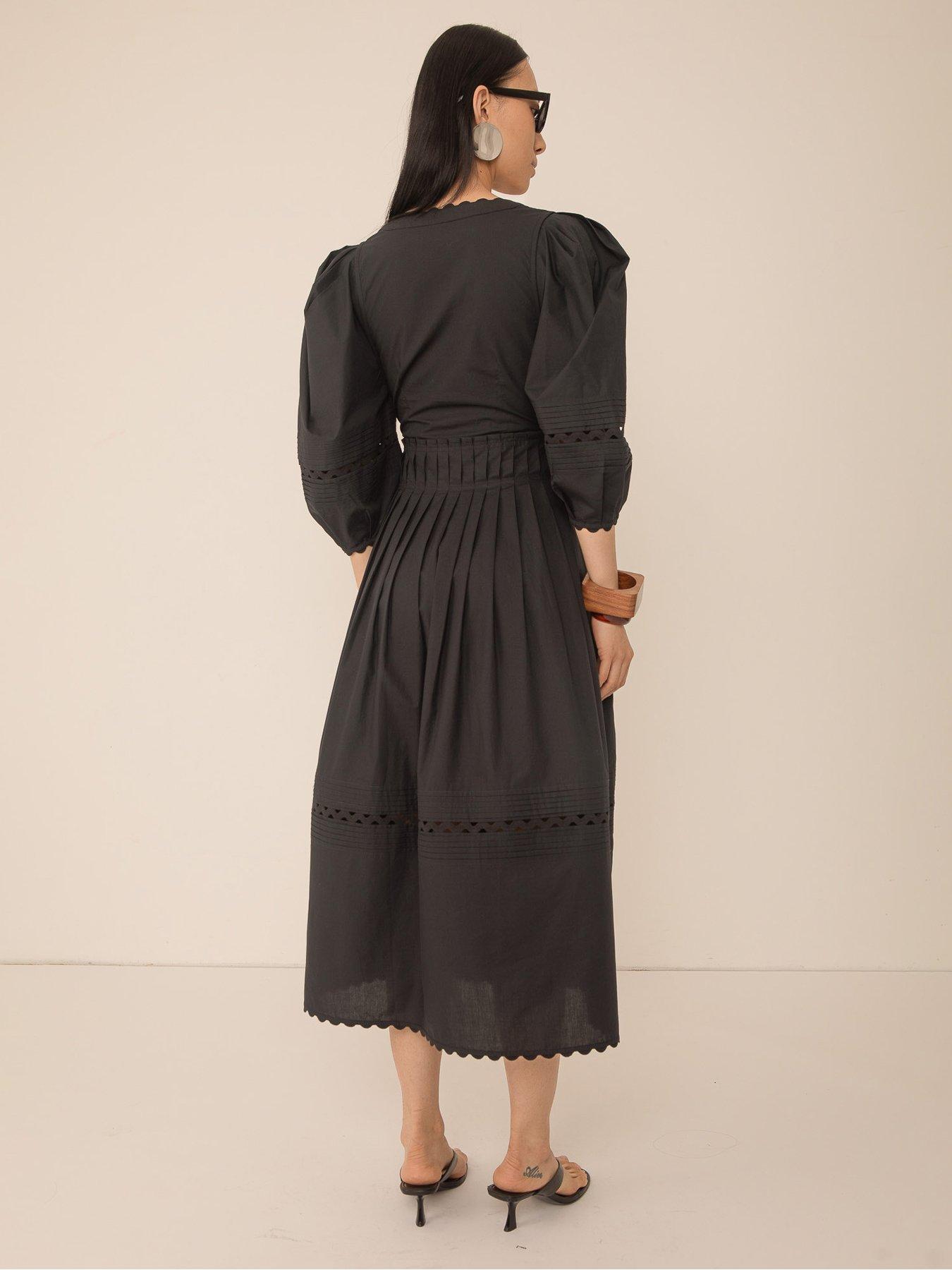 vivere-pilar-pleat-dressstillFront