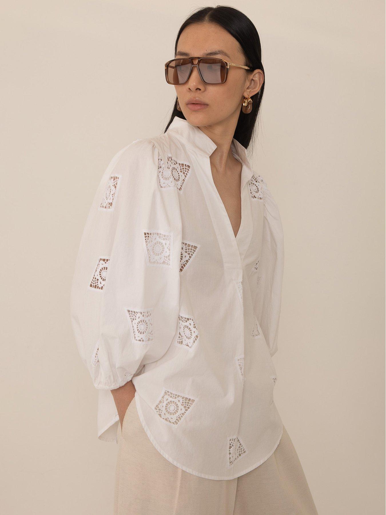 Image 4 of 4 of Vi.ve.re Frida Top - Cream