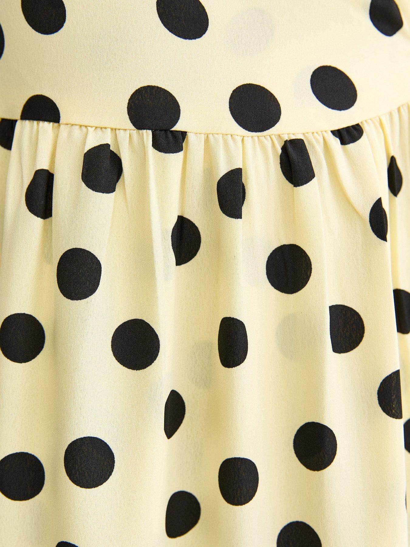 Image 5 of 5 of New Look Crepe Polka Dot Midi Dress - Yellow