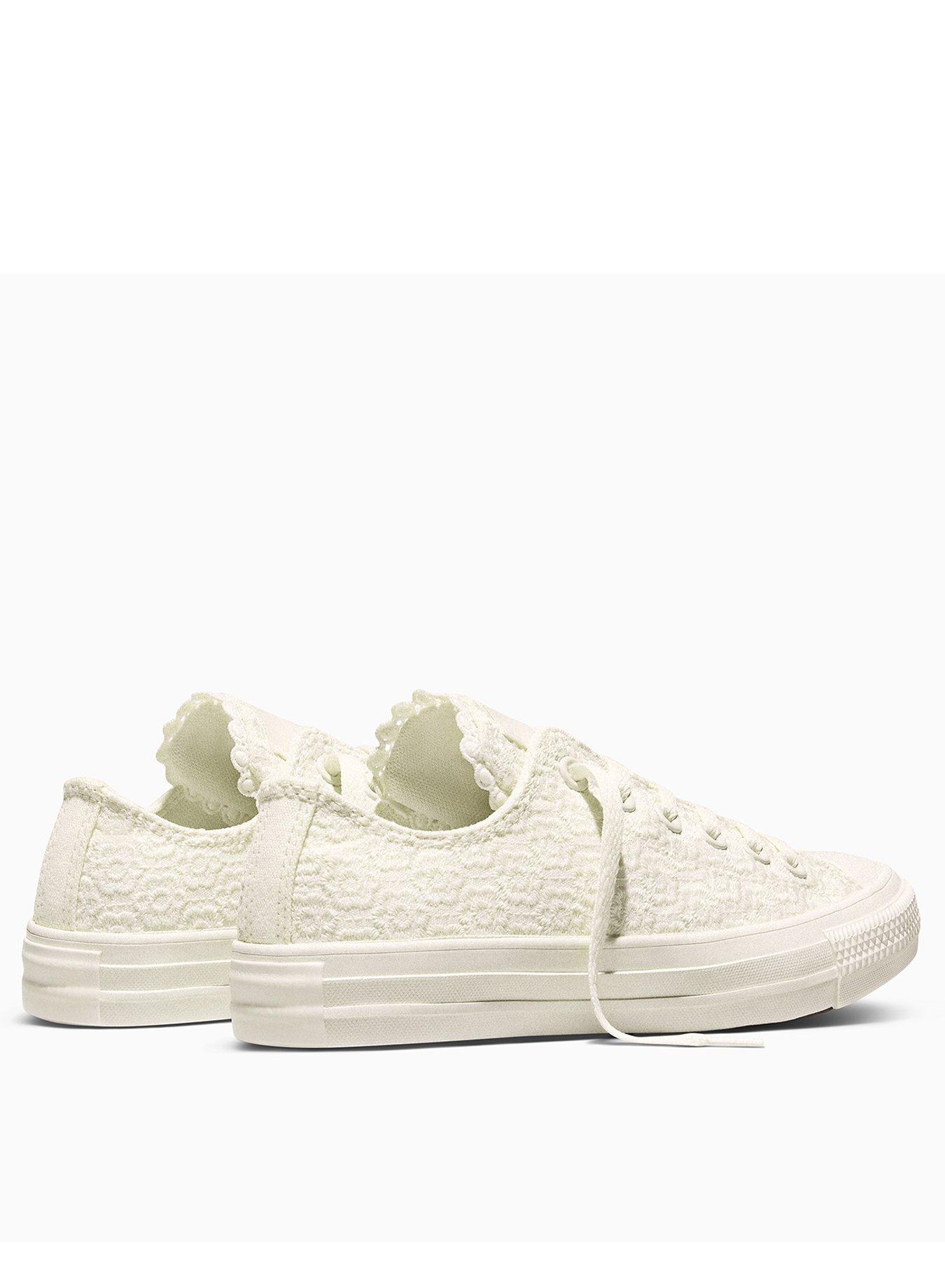 Image 3 of 7 of Converse Womens Chuck Taylor All Star Ox - White
