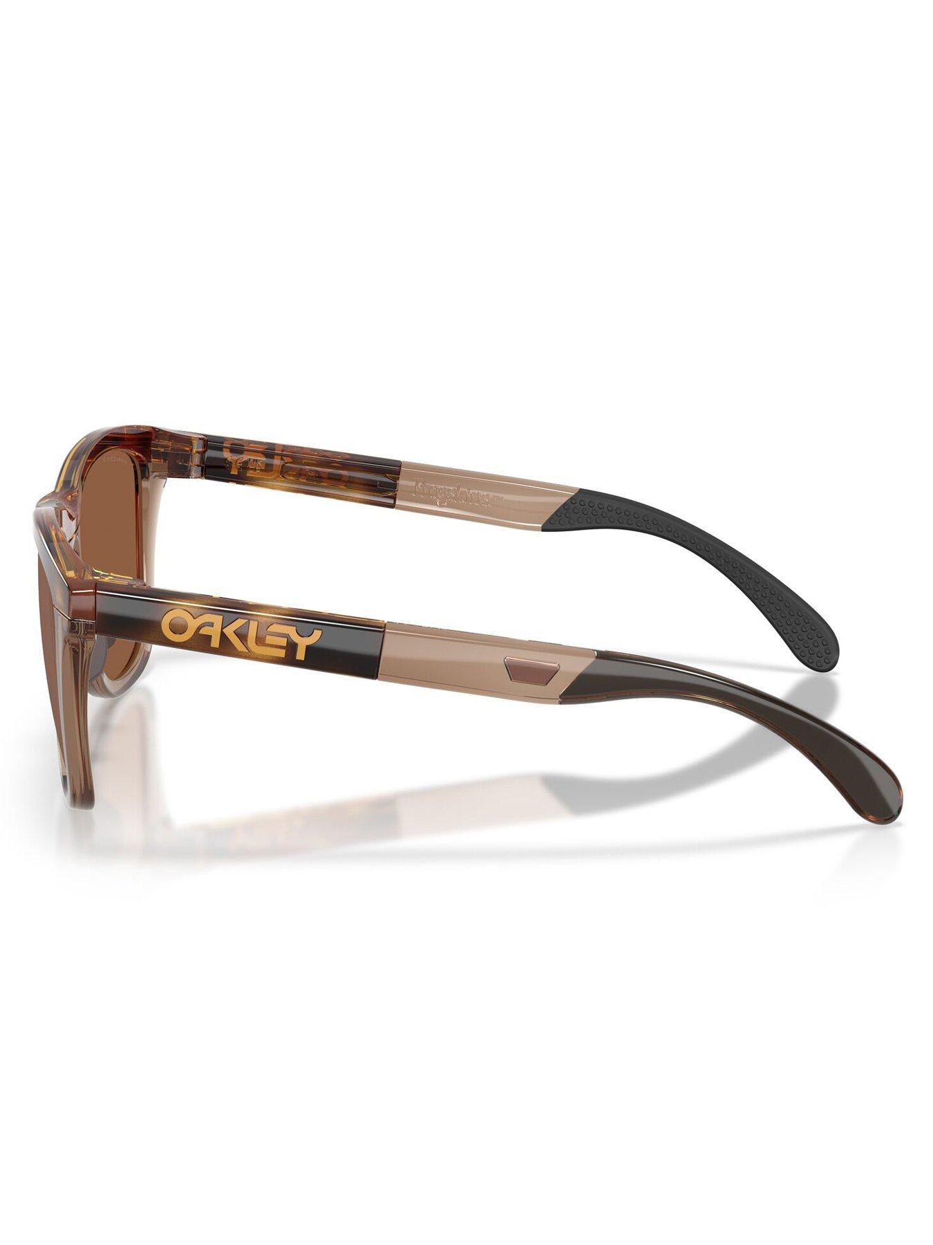 Image 2 of 5 of Oakley Frogskins Range Xl Round Sunglasses - Brown