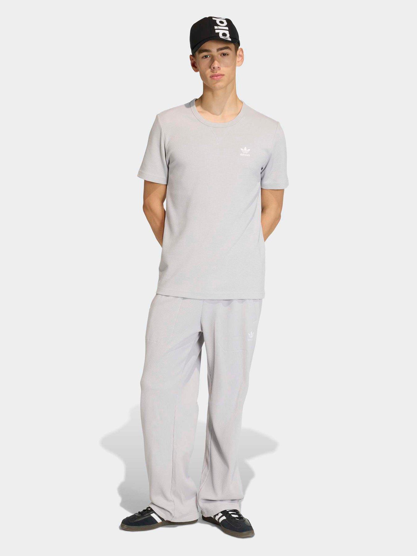 Image 3 of 6 of adidas Originals Men's Waffle T-Shirt - Grey