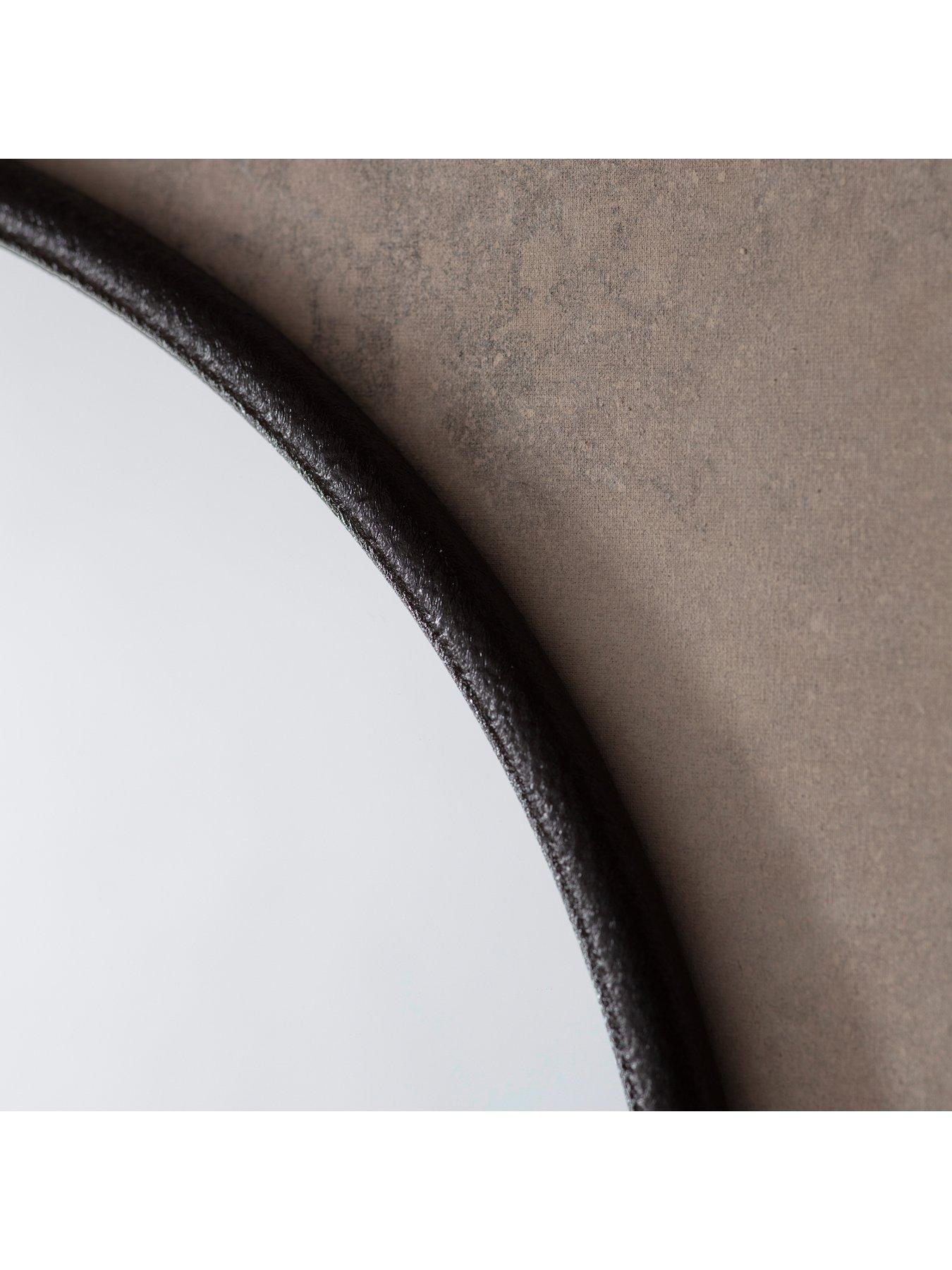 gallery-bayswater-black-round-mirror-610x700mmdetail