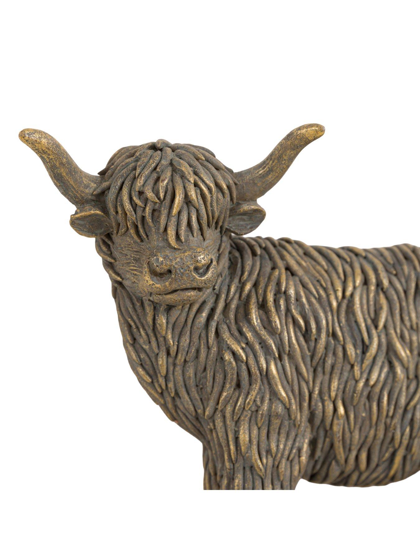gallery-highland-cow-pair-double-hook-bronze-200x120mmoutfit