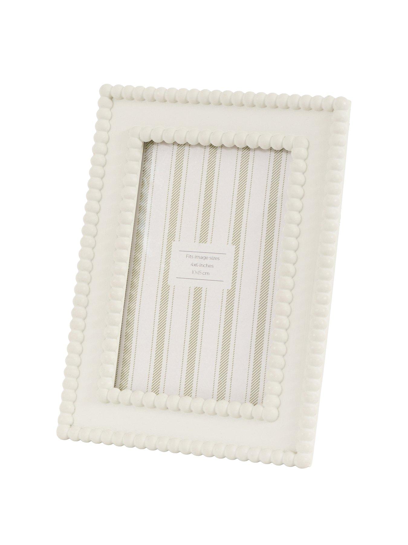 gallery-4x6-beaded-photo-frame-whitestillFront