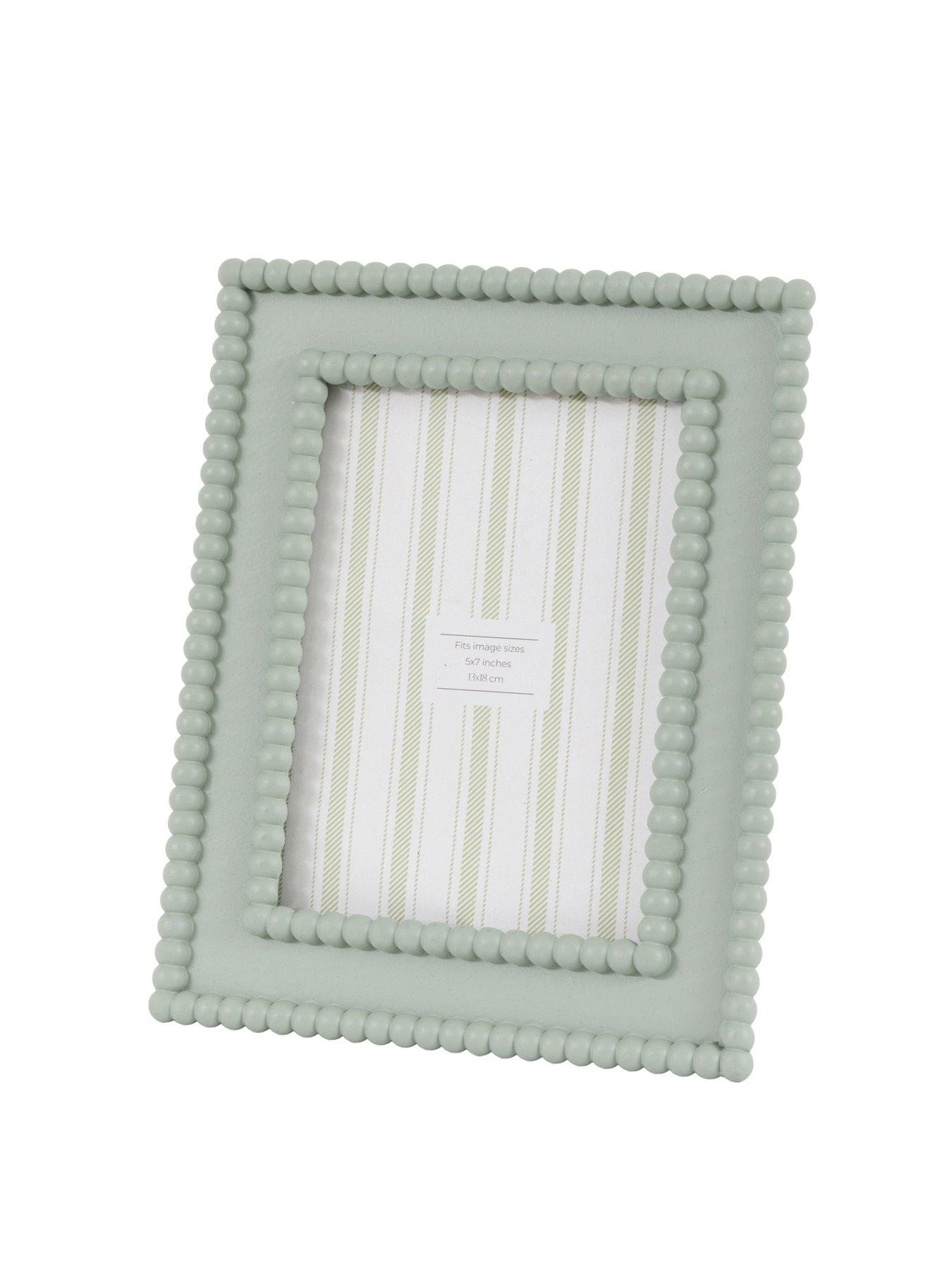 gallery-5x7-beaded-photo-frame-sage-greenfront