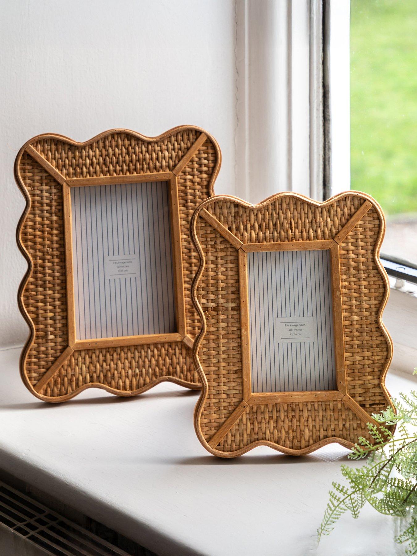 Image 5 of 5 of Gallery Direct Natural Rattan Photo Frame 25x20cm 4x6