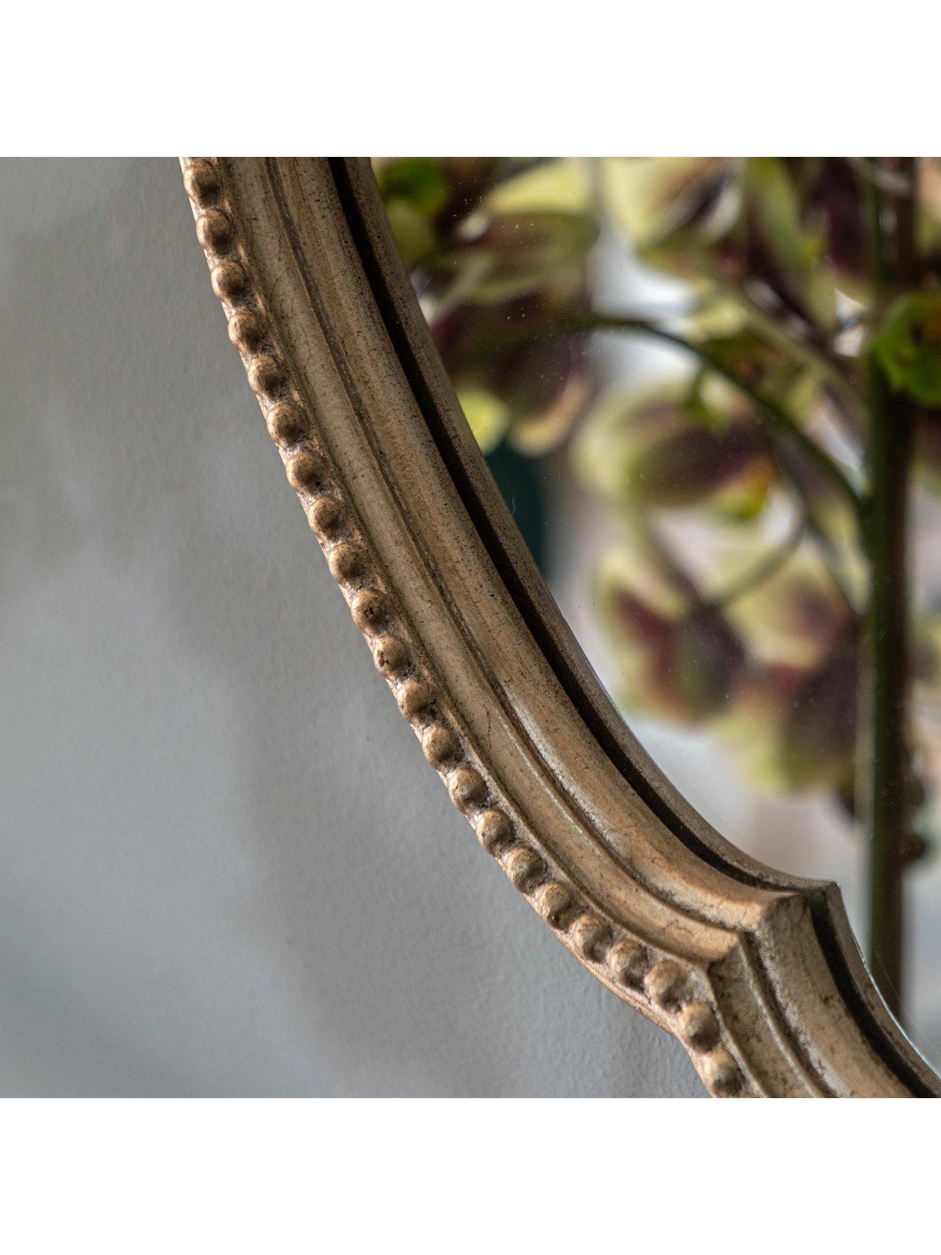 gallery-florentine-round-mirror-champagne-700x42x700mmoutfit