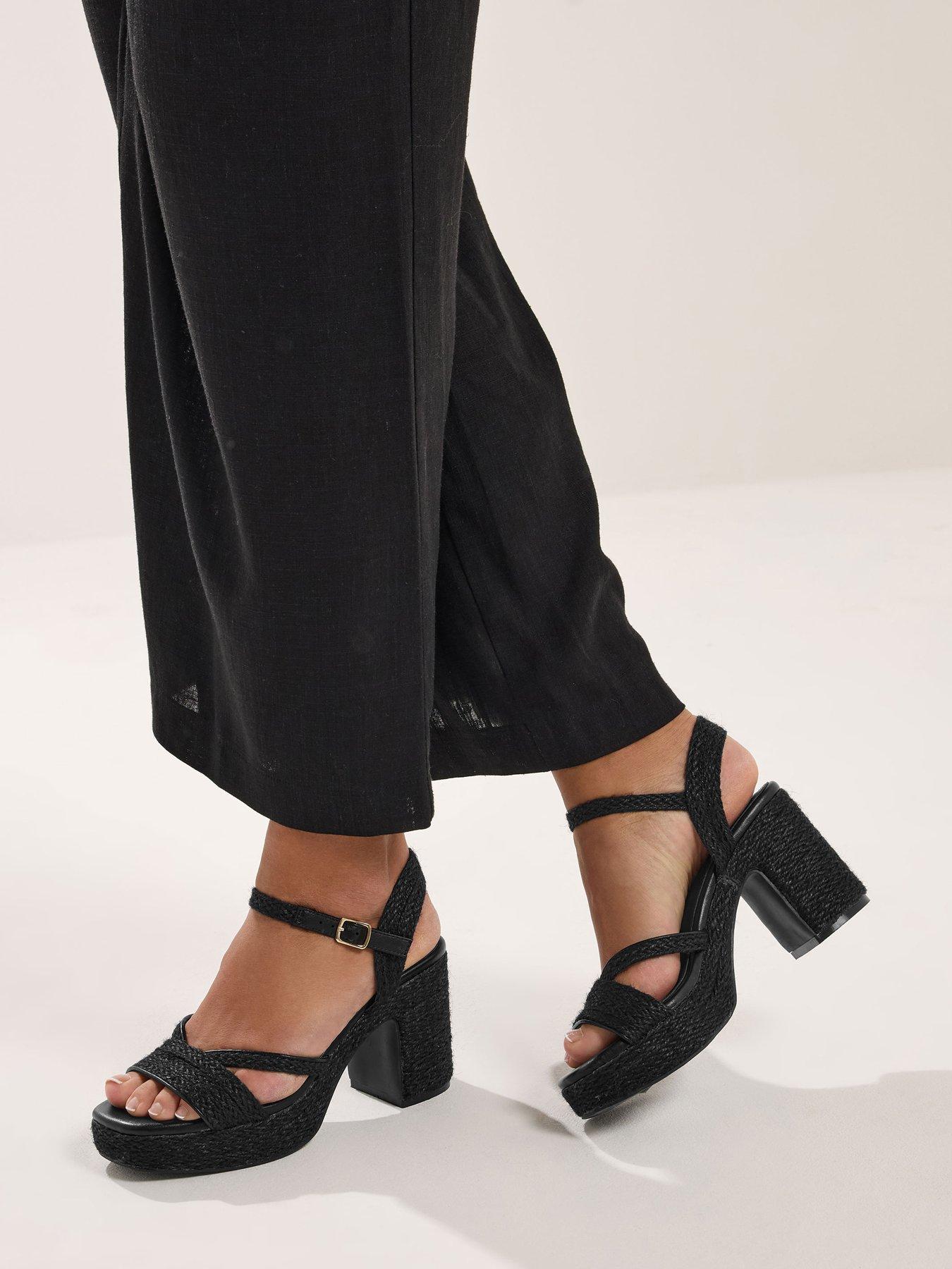 yours-wide-fit-demi-wedges-blackfront