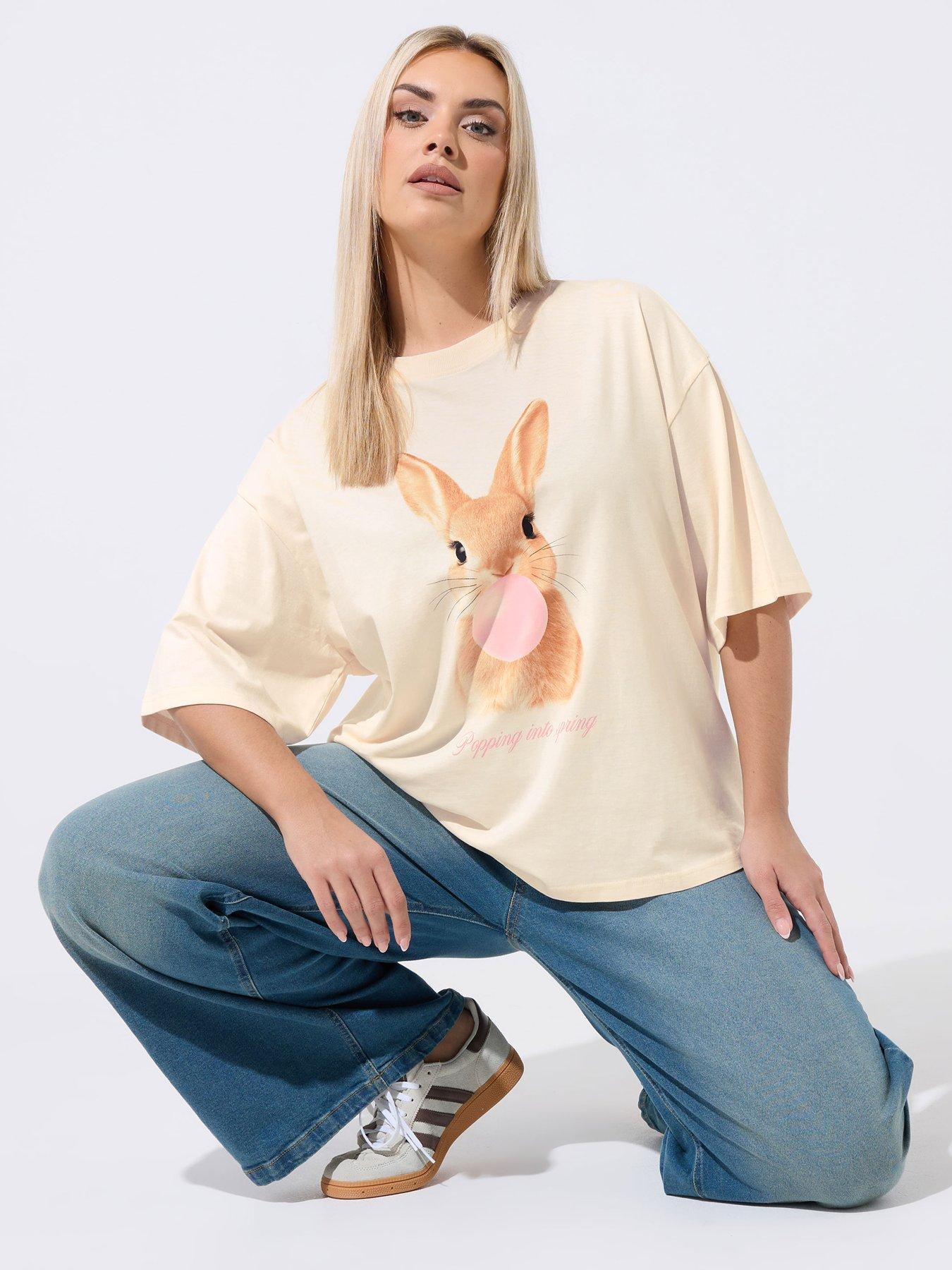 yours-curve-hoping-into-spring-bunny-printed-t-shirtfront