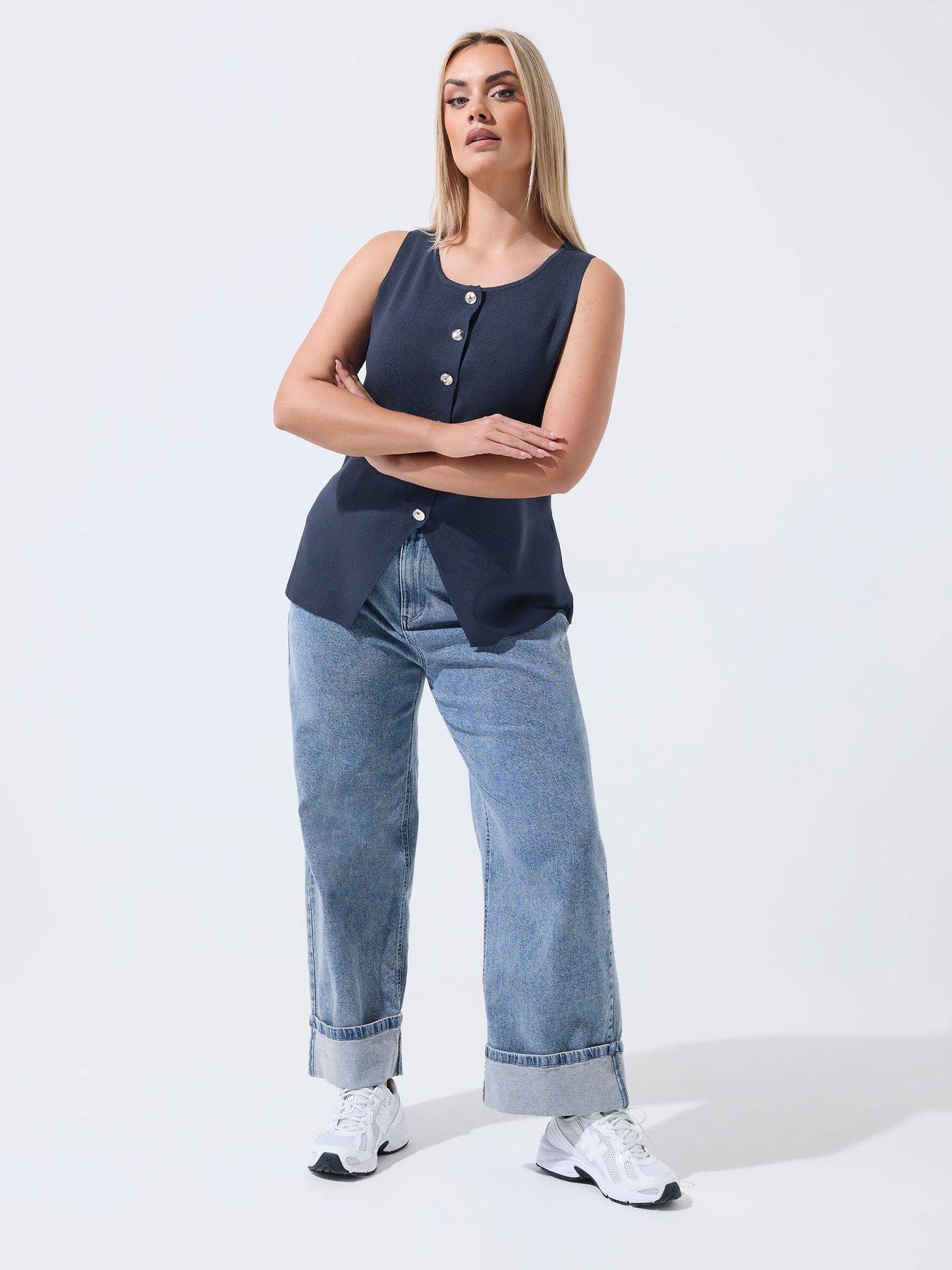 yours-curve-knitted-waistcoat-blueback