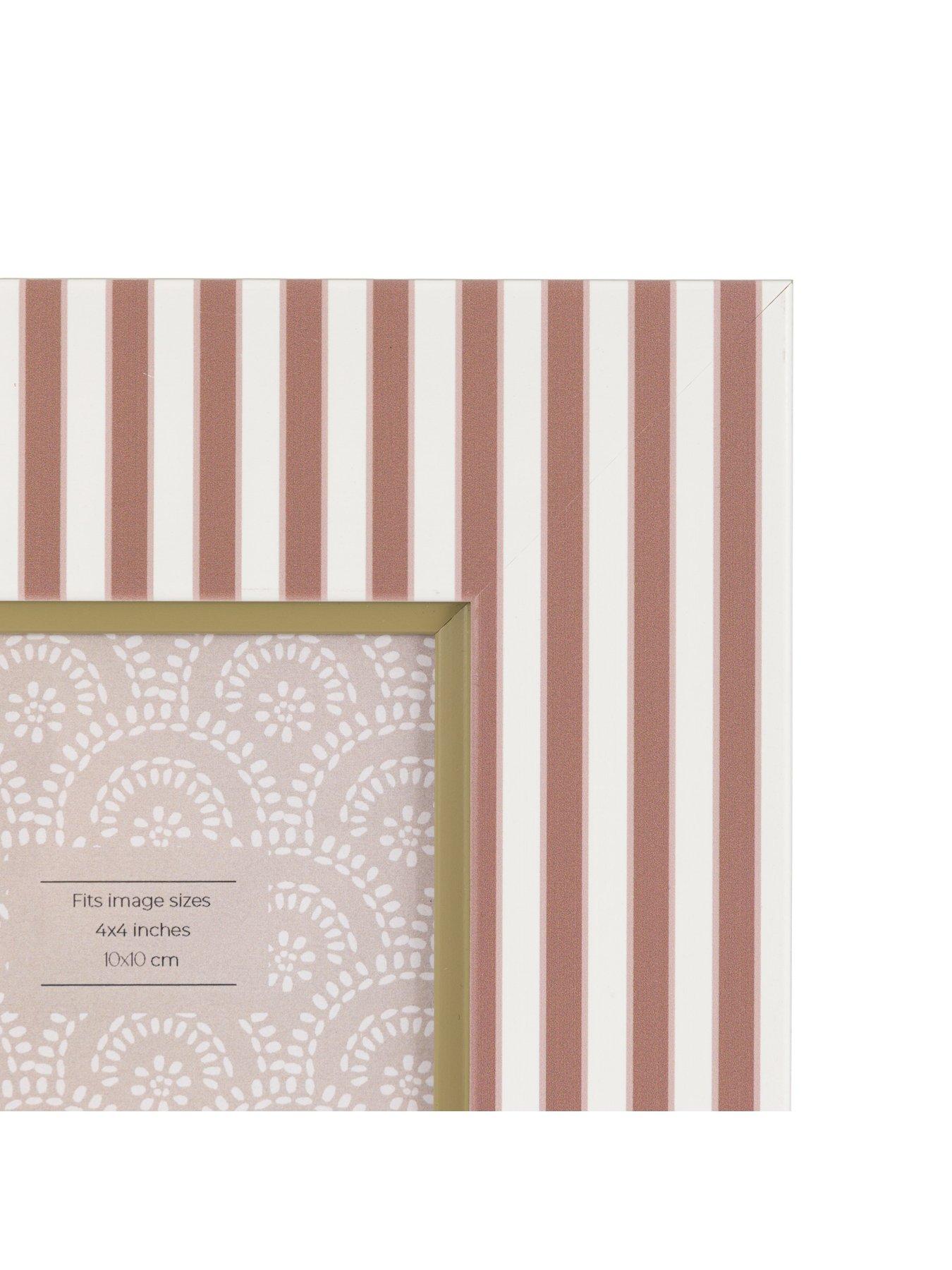 gallery-4x4-mocha-olive-stripe-printed-photo-frame-2pkback