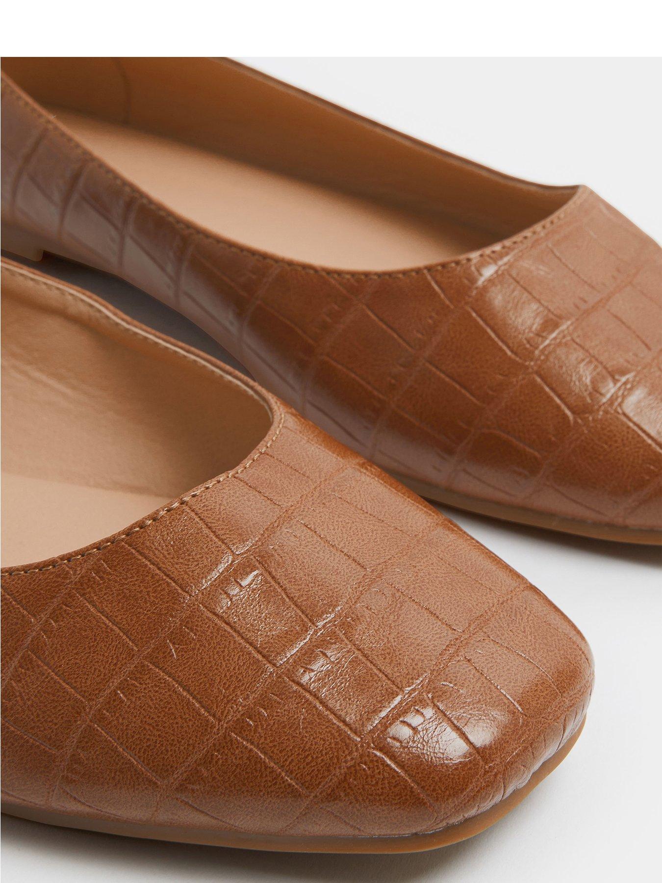 yours-wide-fit-square-toe-ballet-pump-brownoutfit