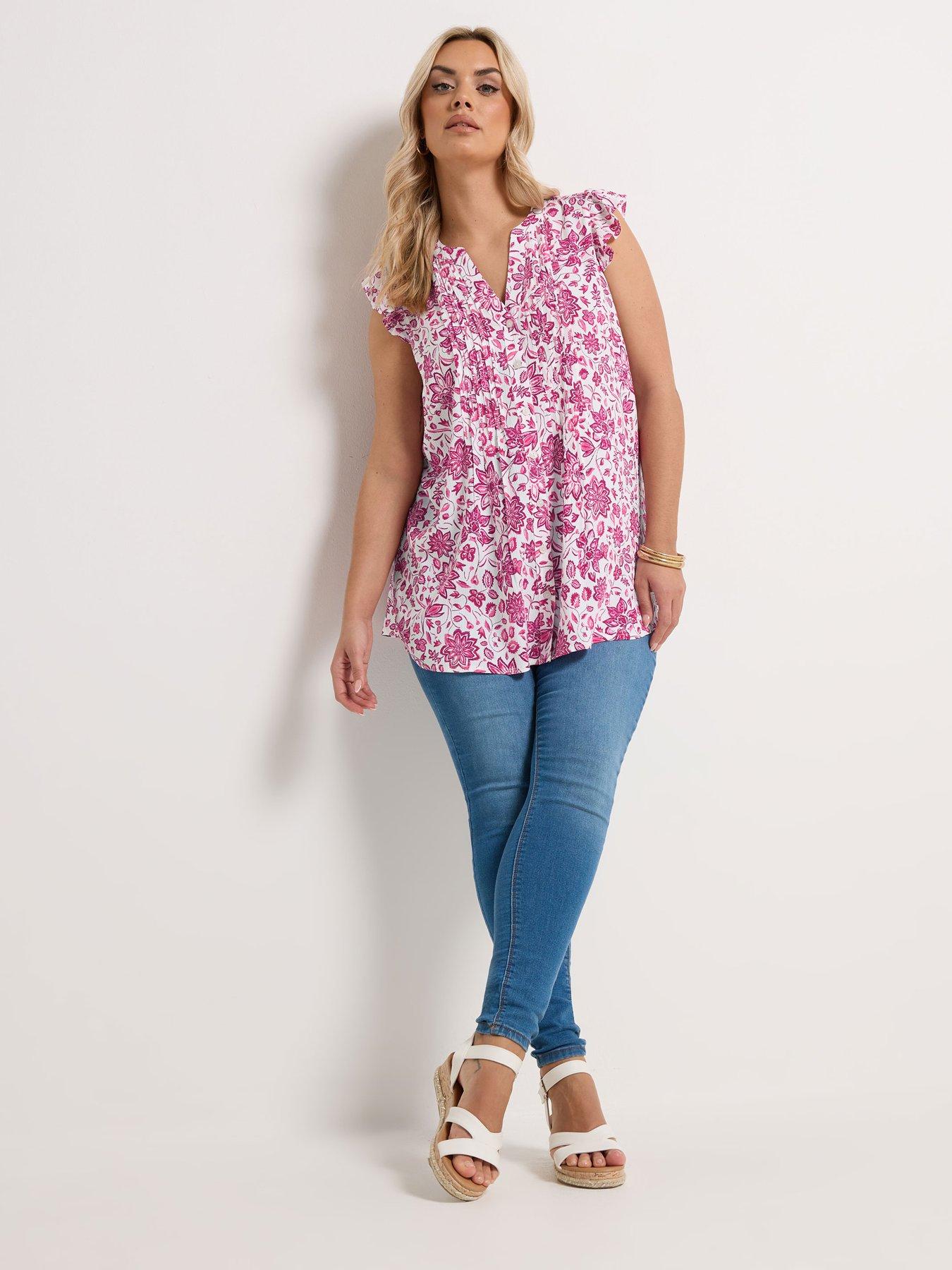 Image 3 of 5 of Yours Curve Sleeveless Pintuck Blouse - Pink